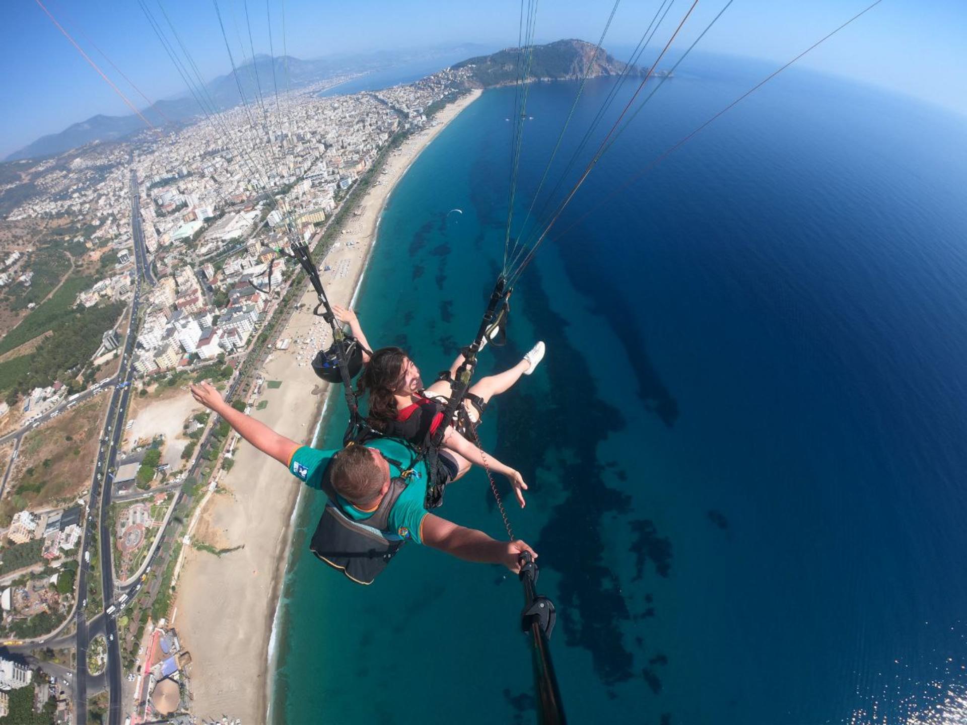 700M Tandem Paragliding in Alanya with Pick-up - Thumbnail 9
