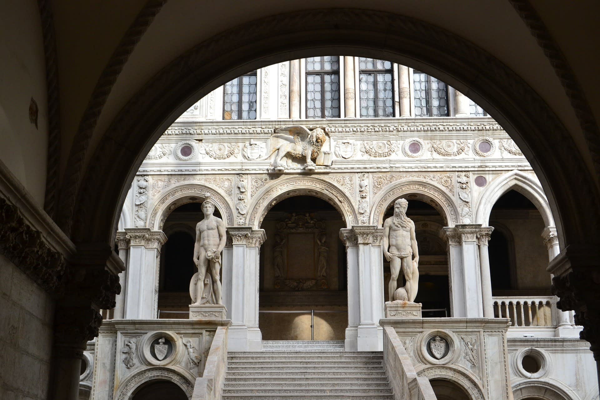 Doge's Palace and Prisons Tour in Venice_T2 - Image 1