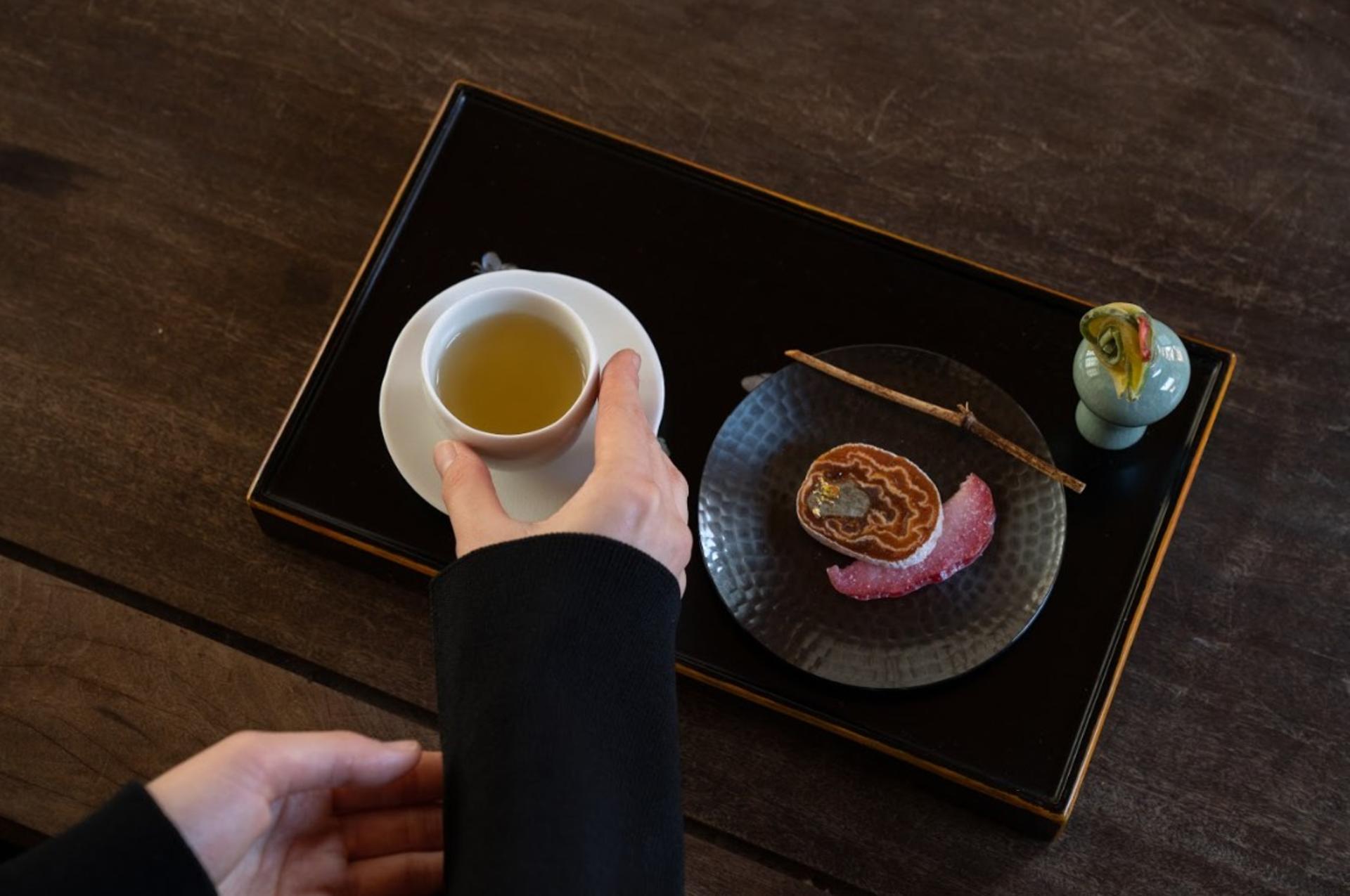 Seoul Rakkojae Seoul Hanbok Traditional Tea Ceremony One Day Class - Thumbnail 6