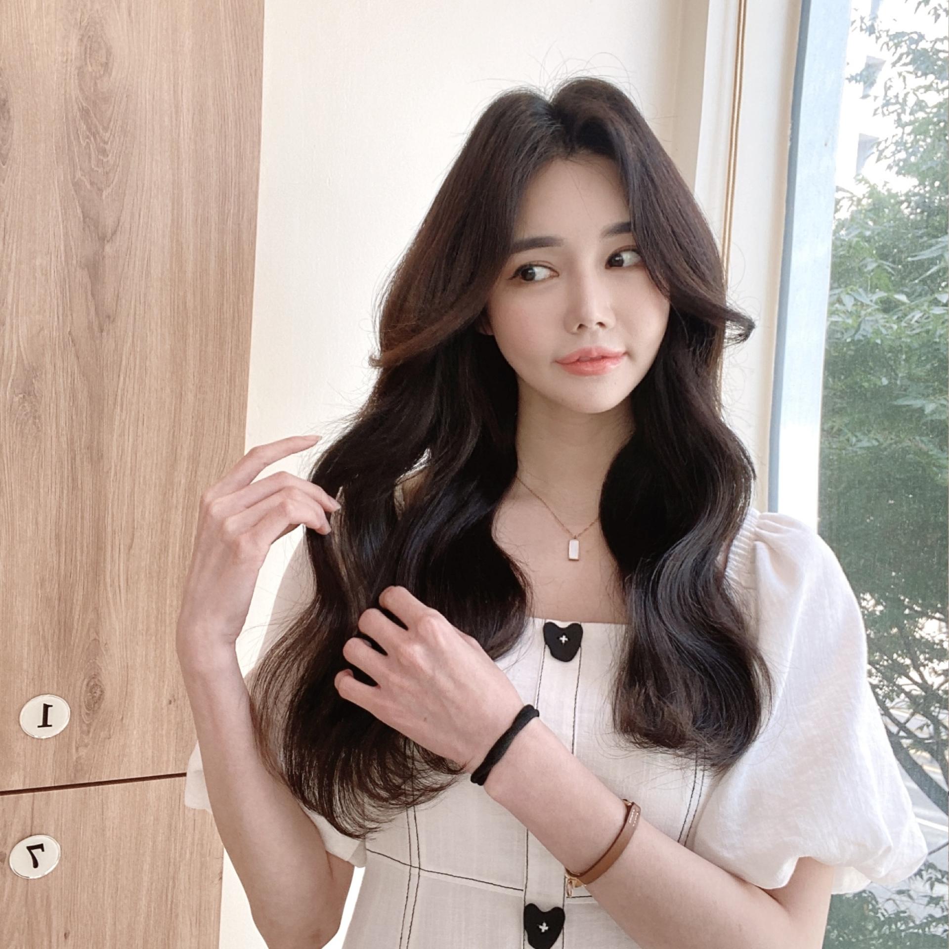 Lee Chul Hair KerKer Color & Perm hair Service in Seoul, Wangsimni - Thumbnail 14