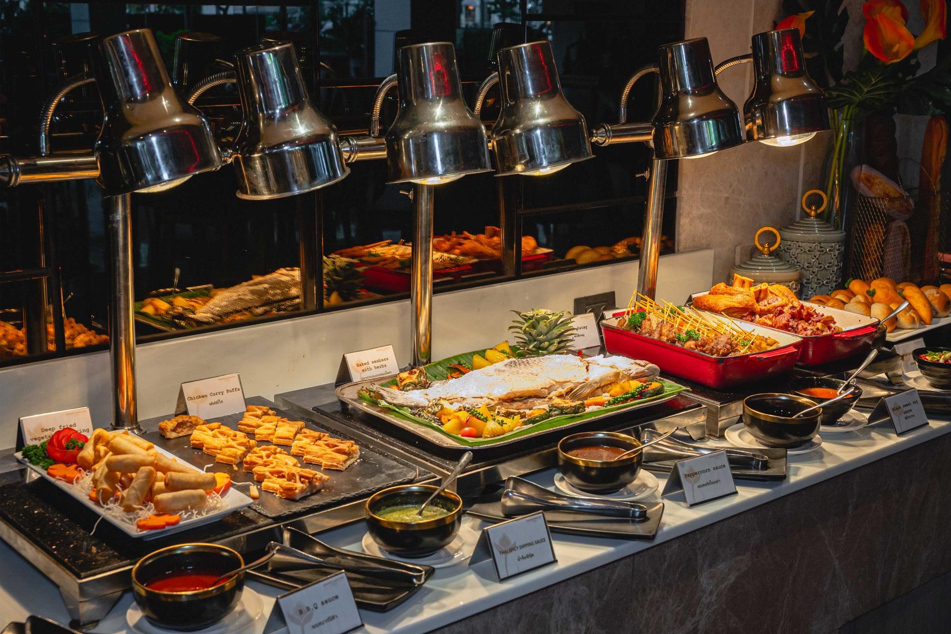 Buffet at One Ratchada, Avani Ratchada Bangkok Hotel - Thumbnail 7