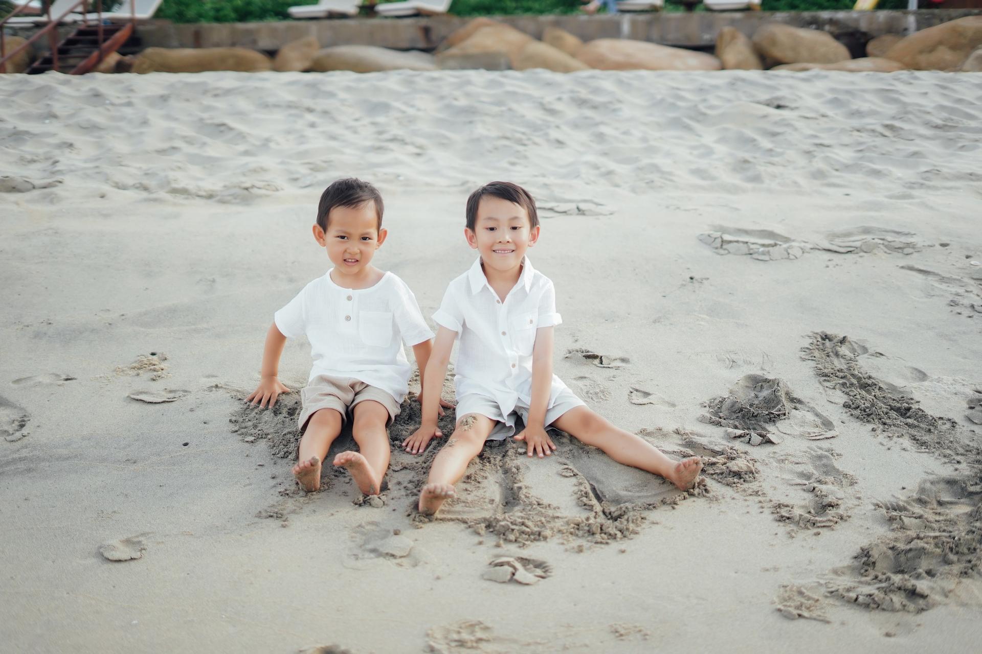 Da Nang: Beach Photoshoot with Professional Photographer - Thumbnail 15