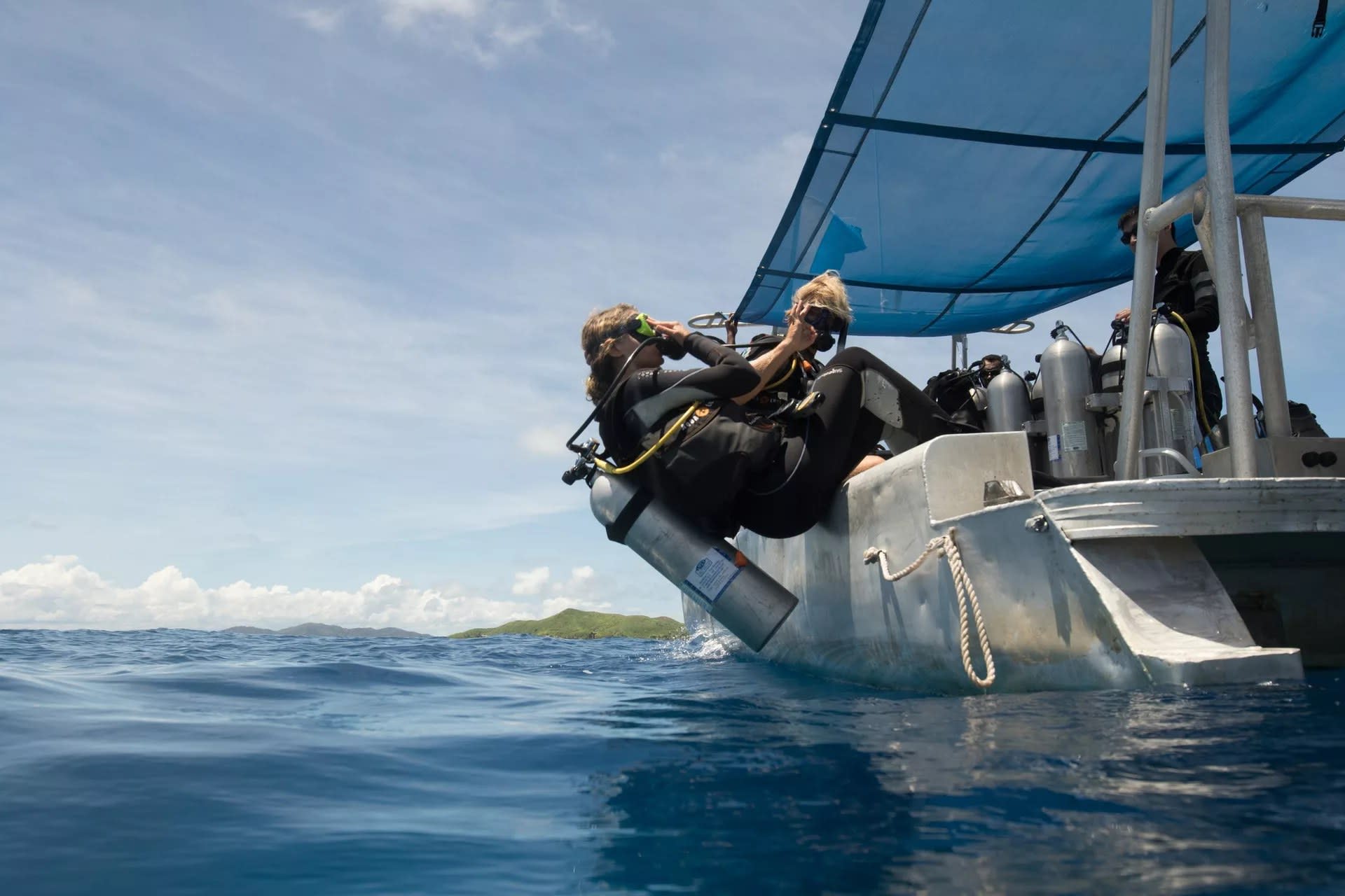 Fiji Dive Adventure: Discover Tokoriki's Underwater Wonders - Image 1