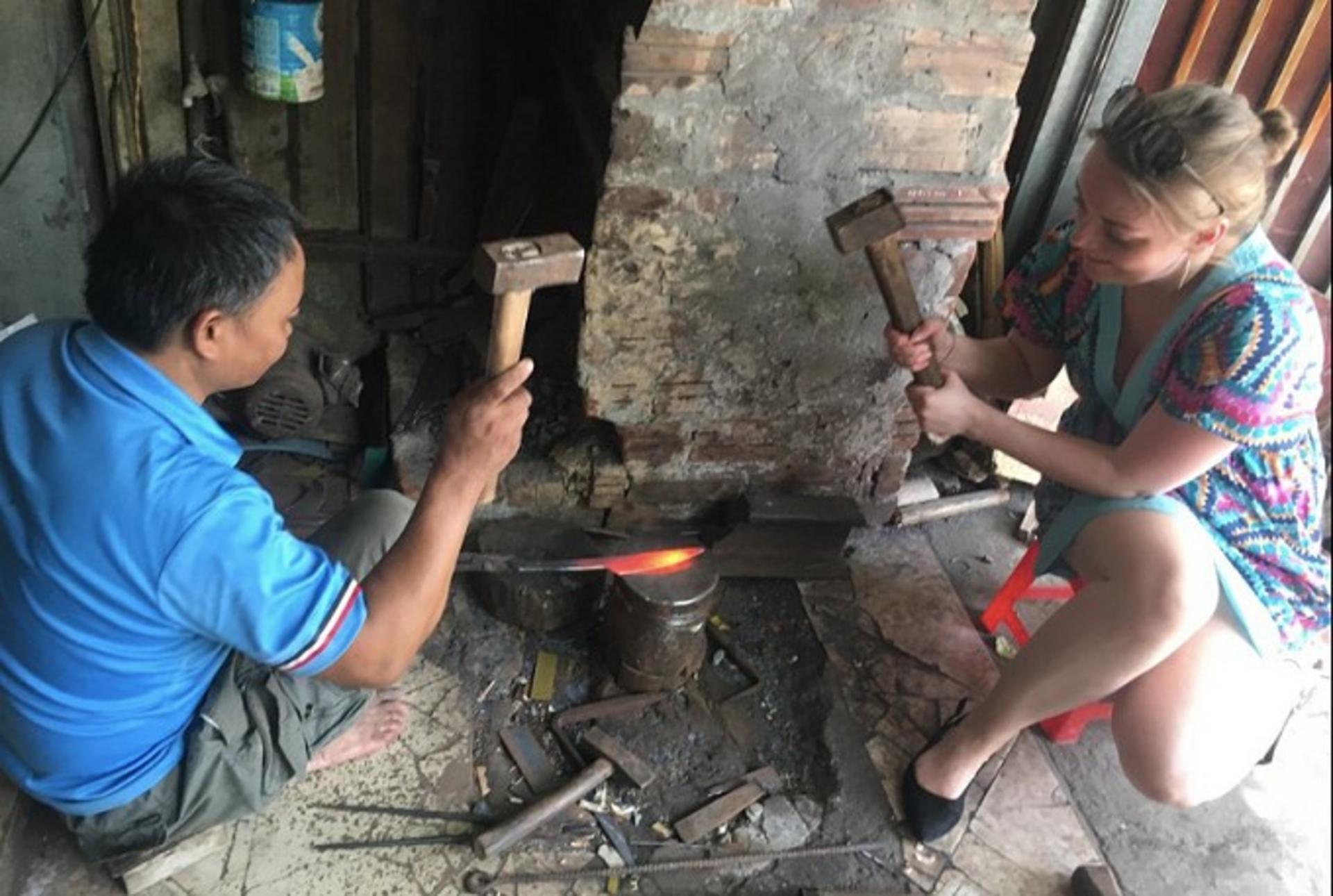 Knife Making Private Class in Ha Noi - Thumbnail 3