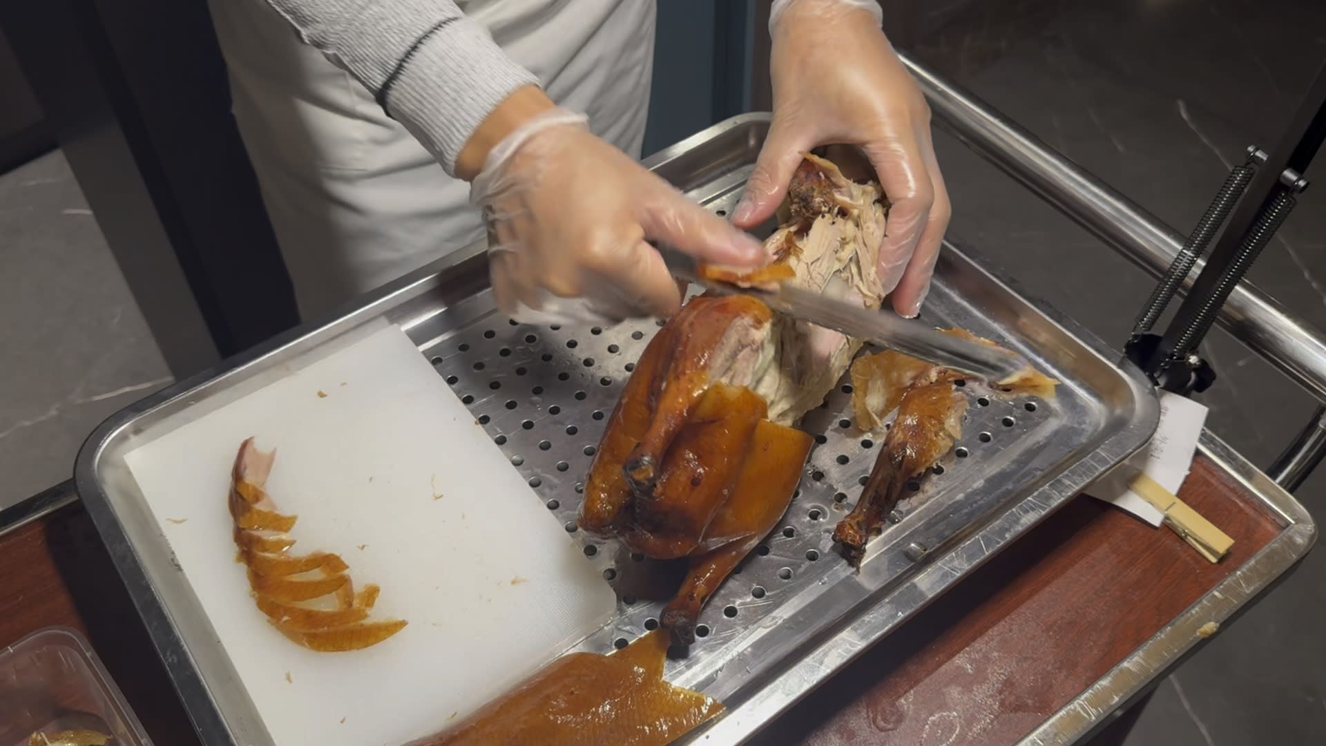 Embark on a 3-hour culinary adventure in Beijing - Thumbnail 3