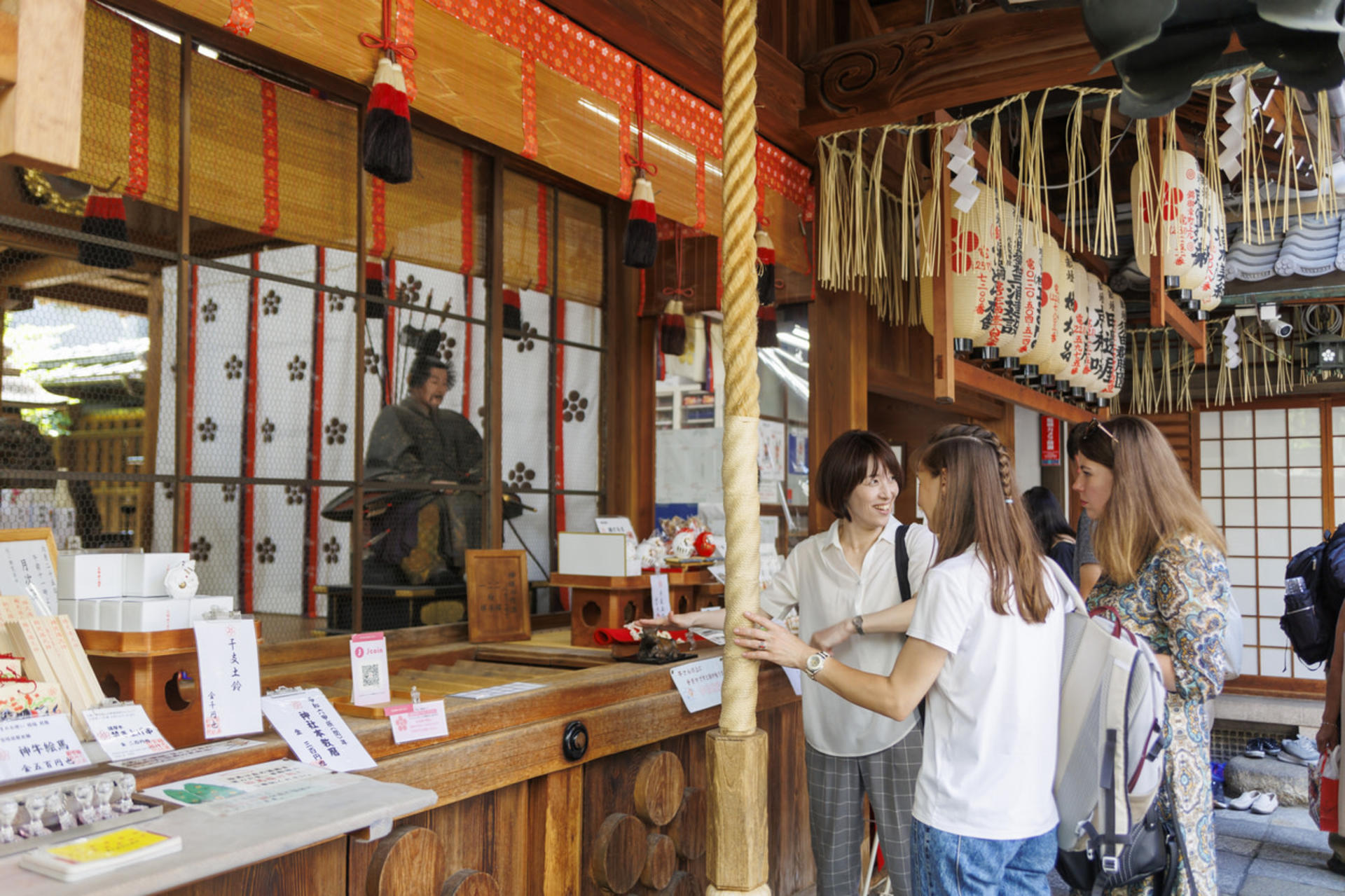 Kyoto Nishiki Market Half-Day Small Group Food Tour - Thumbnail 10