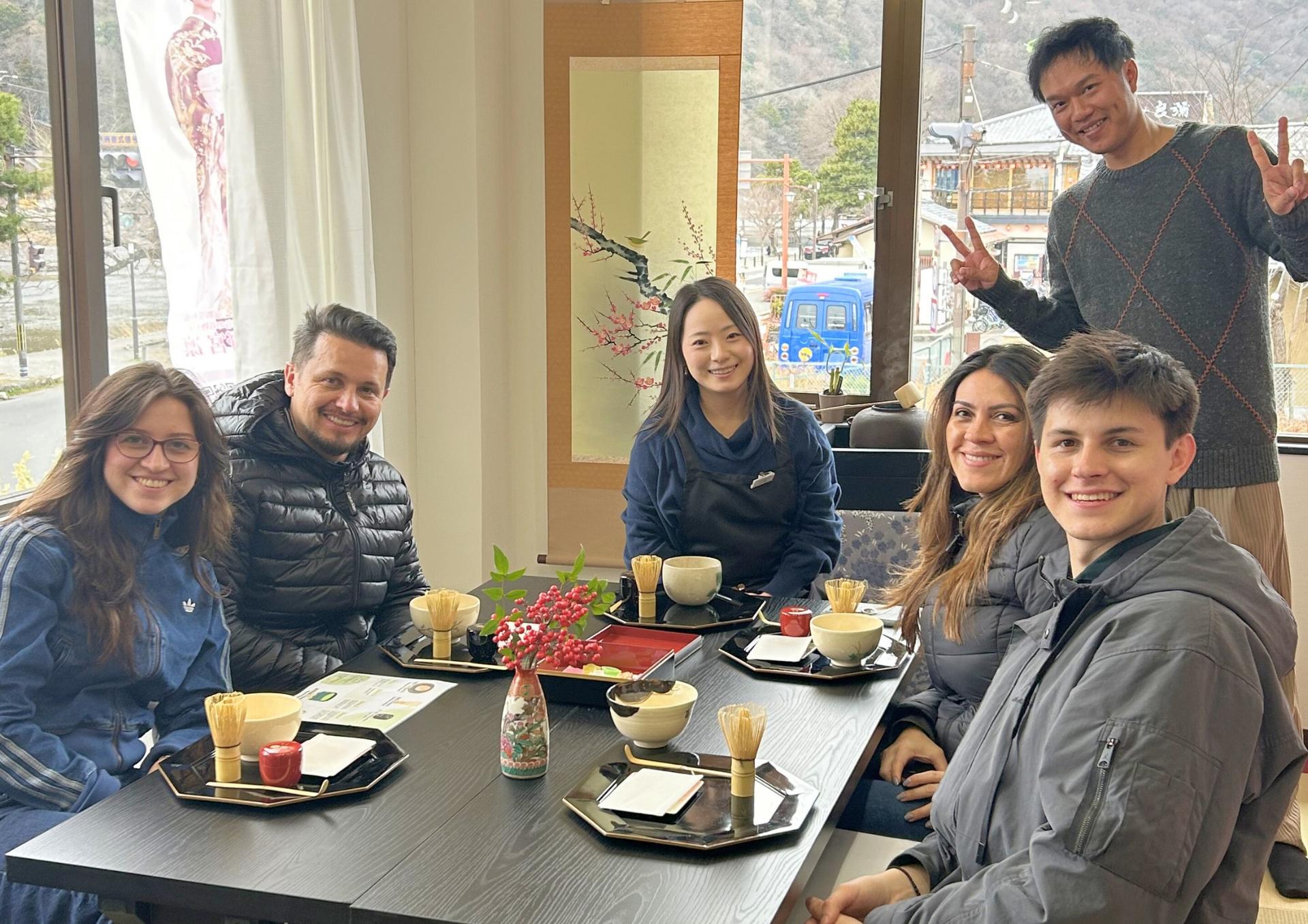 Kyoto Tea Ceremony & Matcha Making / TIA Arashiyama Shop - Thumbnail 6