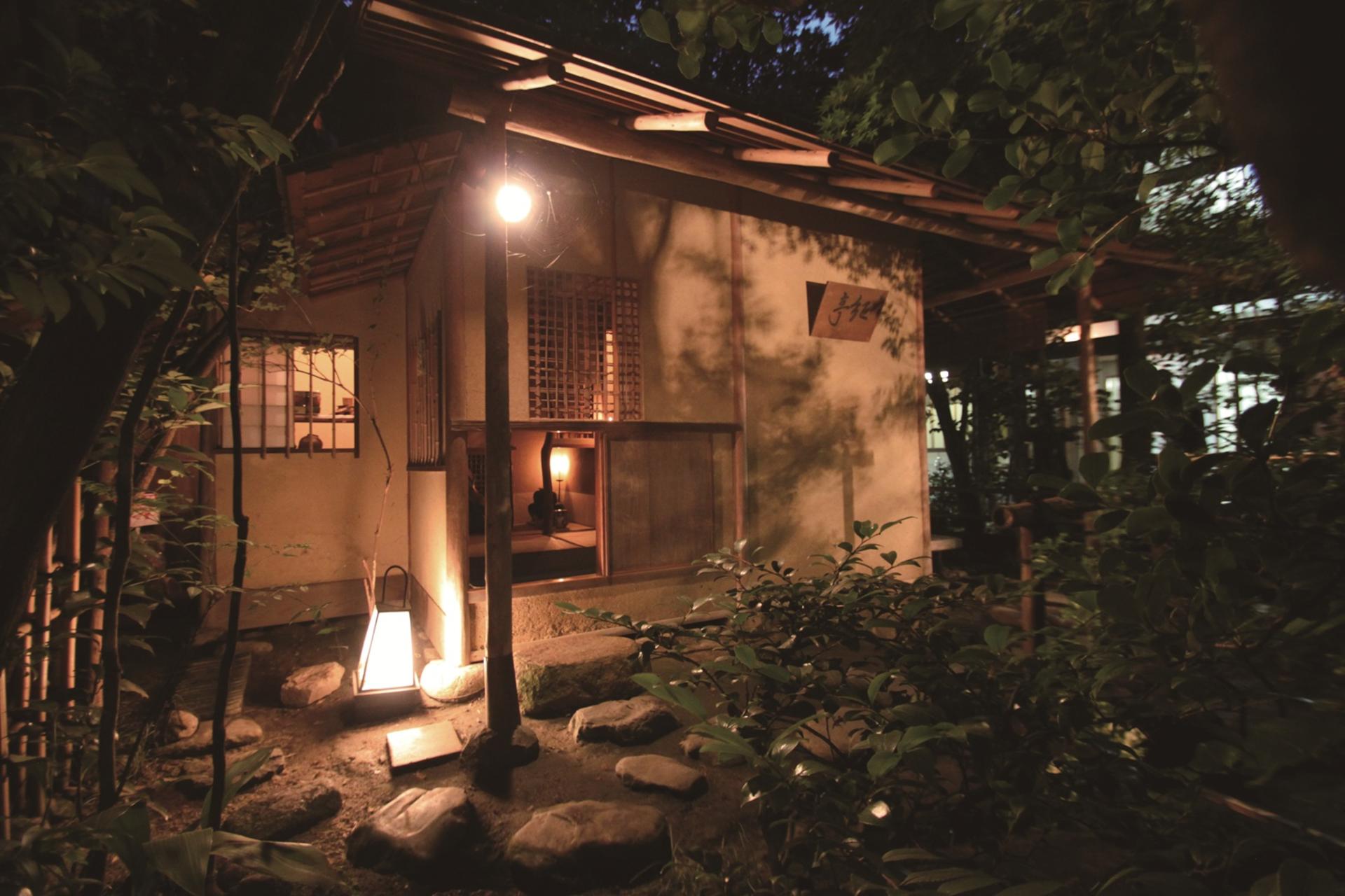 Kyoto Gion Night Tour: Experience Japan's Traditional Culture - Thumbnail 12
