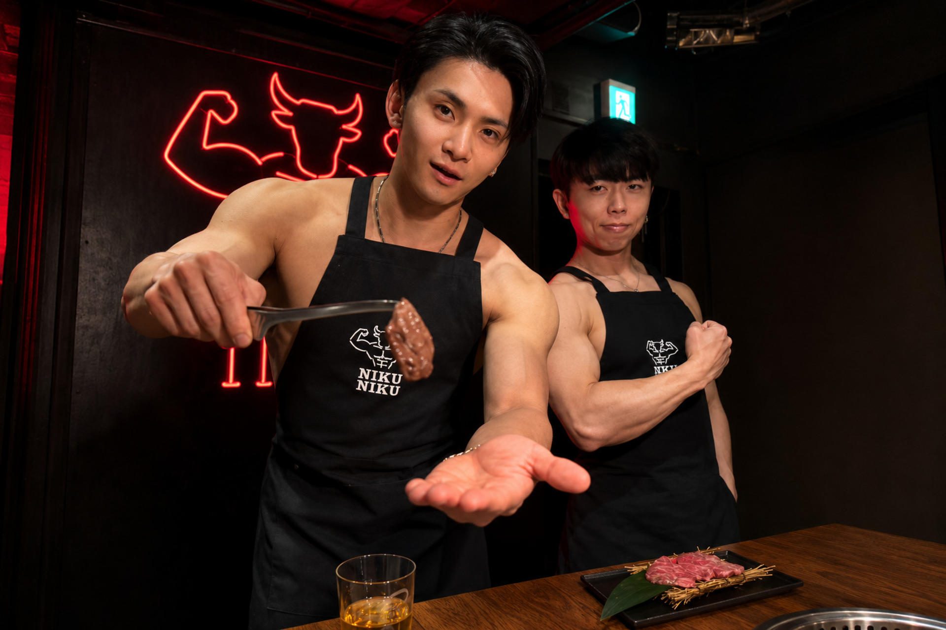 [Ultimate Muscle & Wagyu Show] Matcho Matcho Nikuniku Roppongi - Image 1