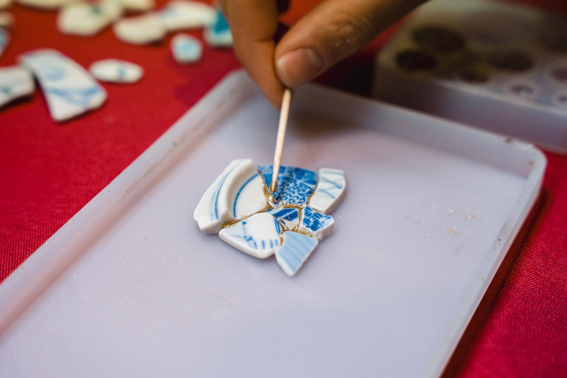 Tokyo: Kintsugi Accessory Workshop in Shibuya - Thumbnail 10