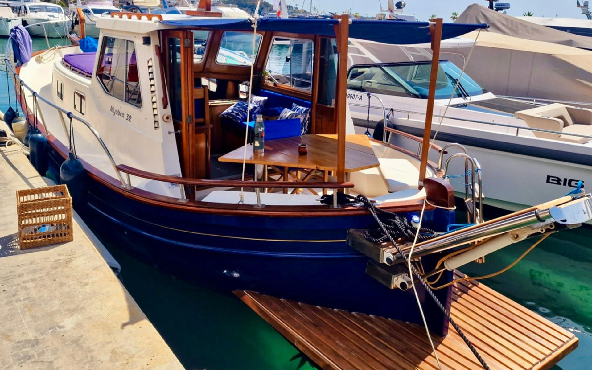 Mallorca Private Boat Experience with Snorkeling  - Thumbnail 5
