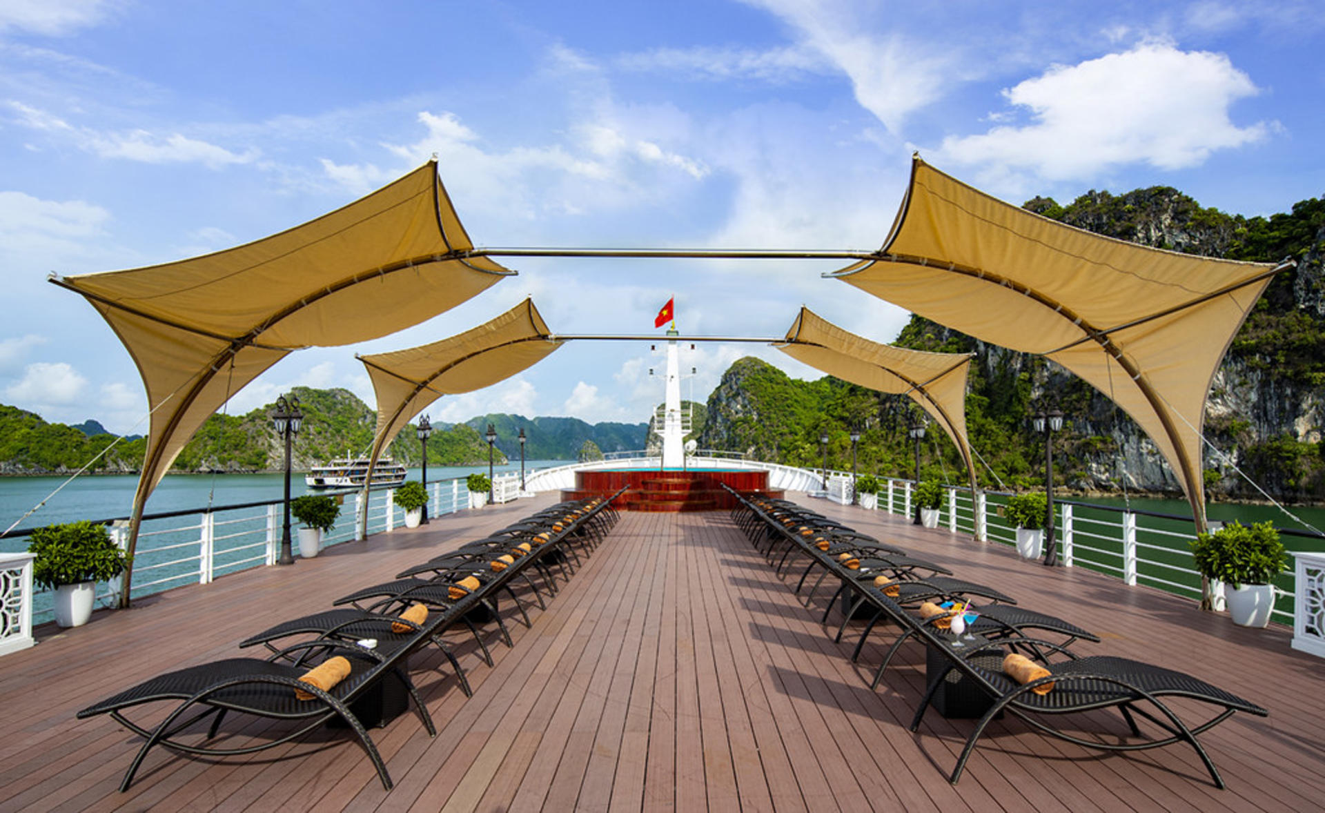 Aspira 2D1N Cruise: Ha Long Bay & Lan Ha Bay - Thumbnail 14