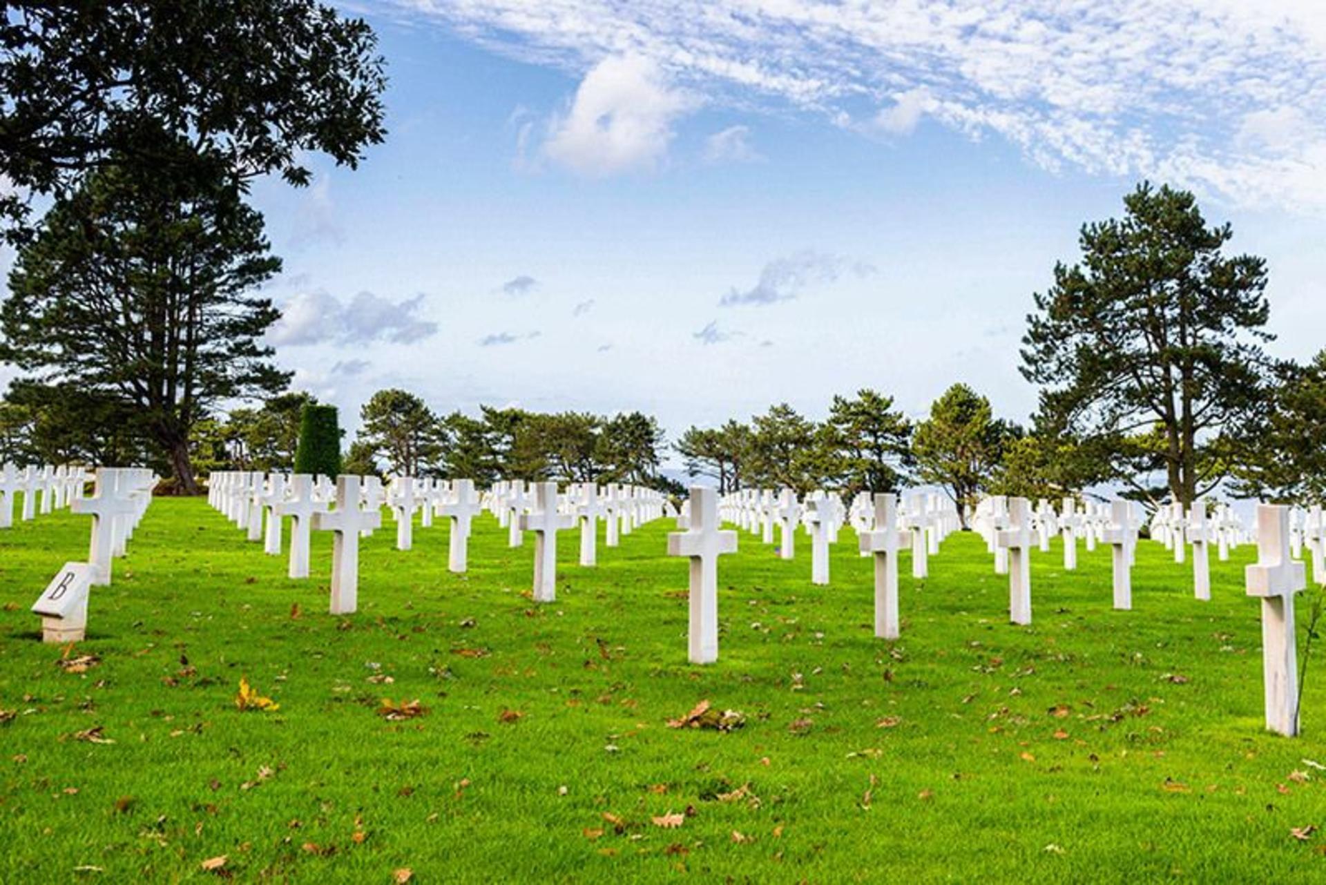 Normandy D-Day Landing Beaches Full Day Guided Tour from Paris - Image 1
