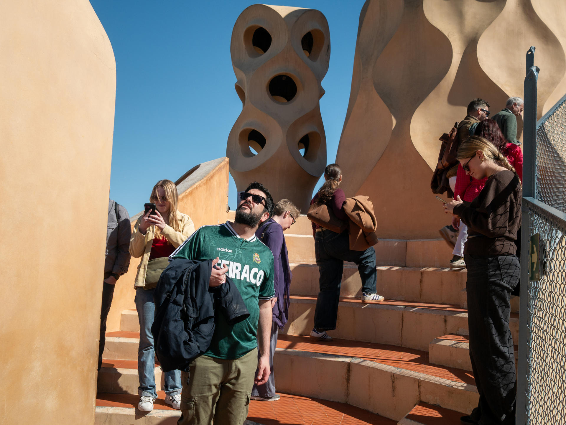 Sagrada Familia Golden Hour & Casa Mila Tour with Cava Tasting  - Thumbnail 7
