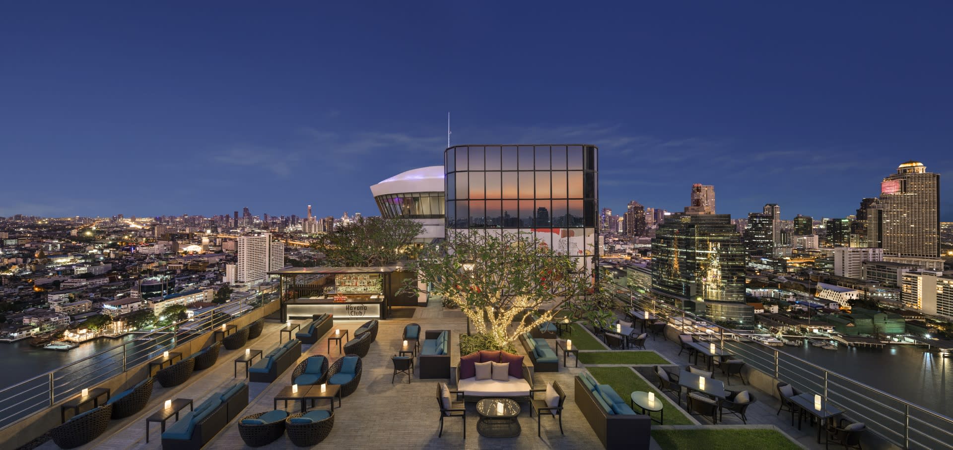 ThreeSixty Rooftop Bar at Millennium Hilton Bangkok - Thumbnail 13
