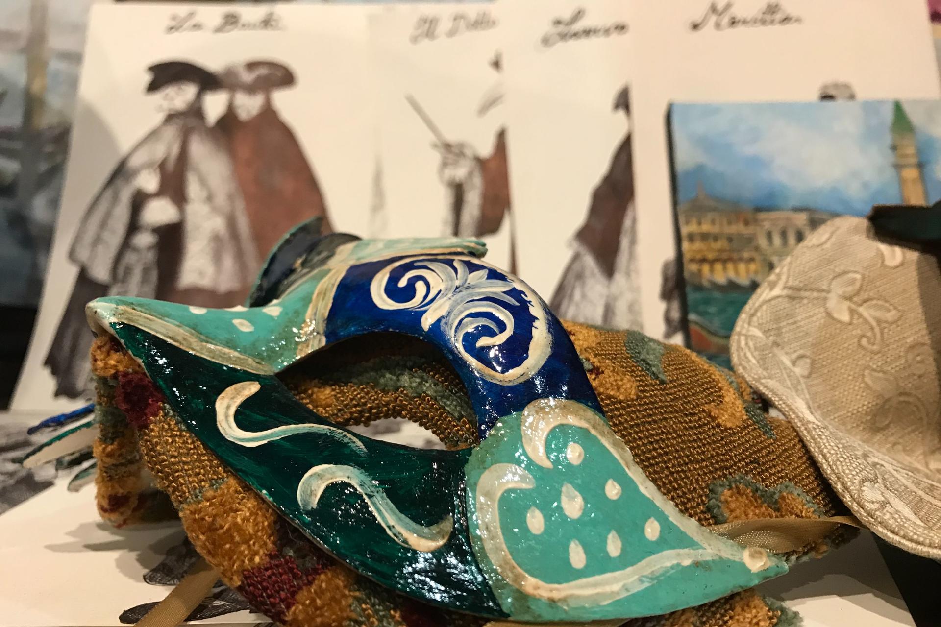 Venetian Mask-Painting Workshop in Venice - Thumbnail 5