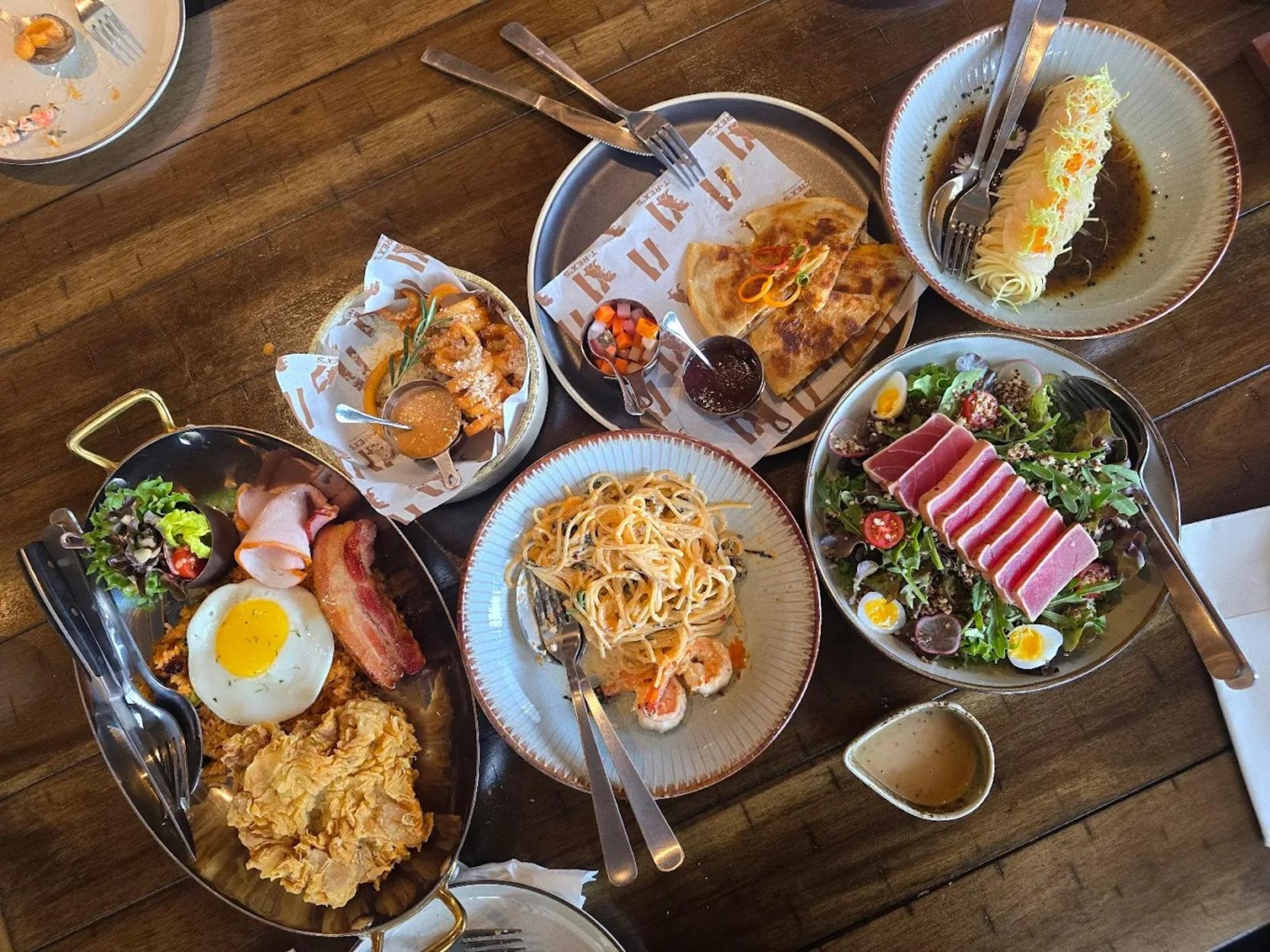 T-Rex's Gastrobar (Charoen Nakhon, Bangkok) - Thumbnail 6