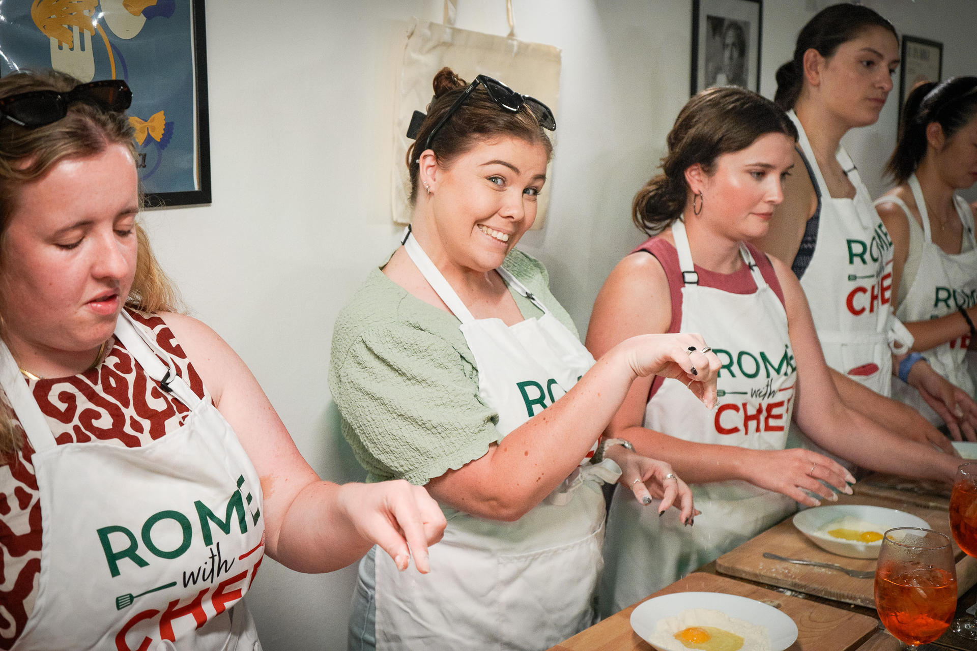 Rome Tipsy Cooking Class: Make Pasta & Mix 3 Spritz Cocktails - Thumbnail 15