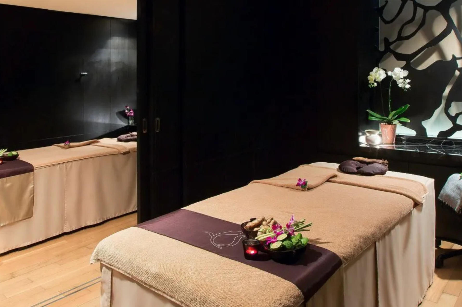 SPA Cenvaree Spa at Centara Grand Central Plaza Ladprao Bangkok - Image 1