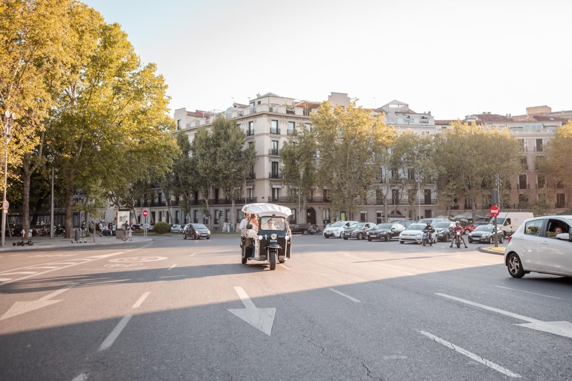 Tuk Tuk tour in Madrid - Thumbnail 7