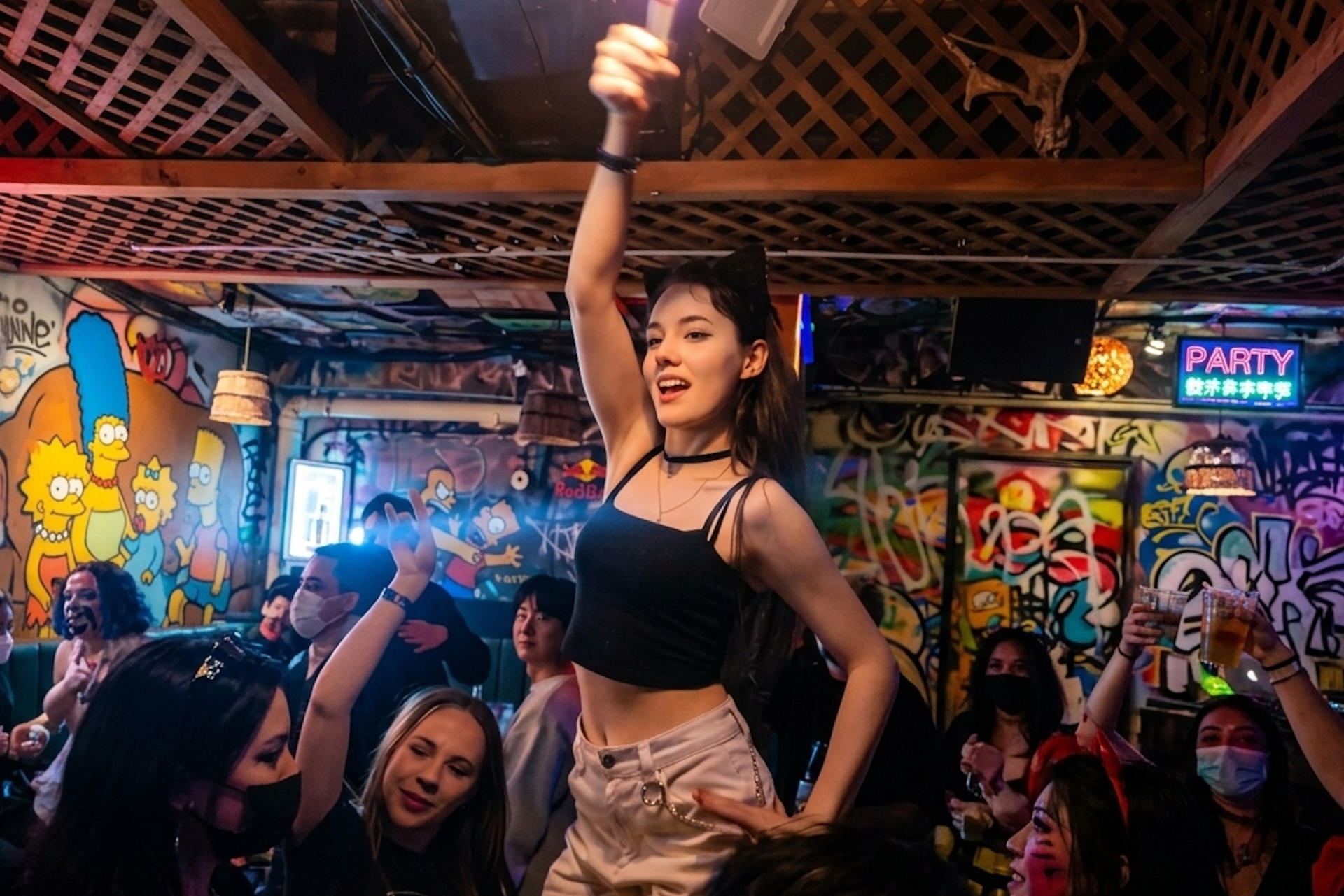 Premium VIP Hongdae Pub Crawl The Seoul Squad | Since 2024 - Thumbnail 6