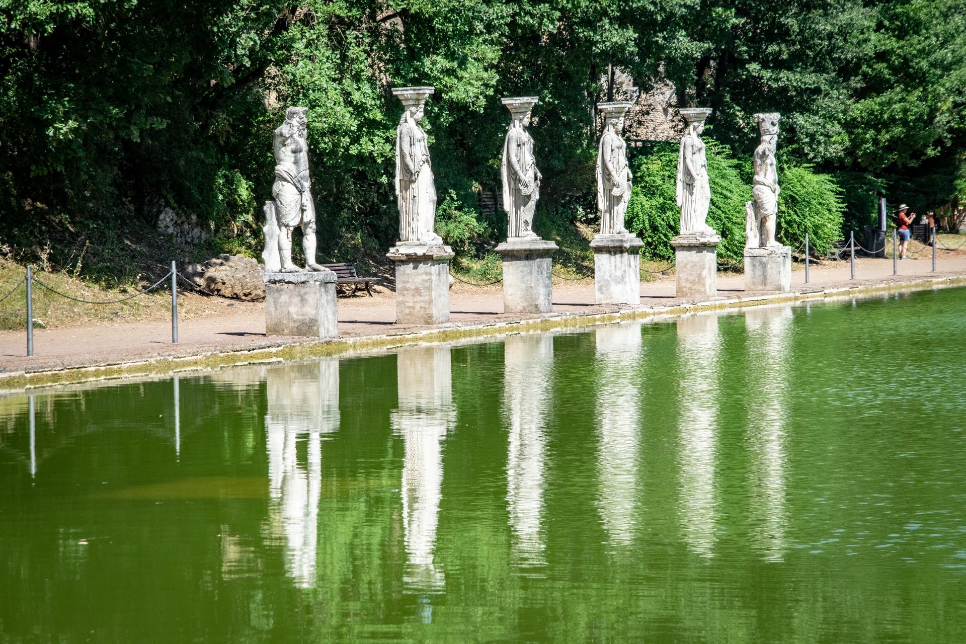 Tivoli, Villa d'Este, and Villa Adriana Day Tour from Rome - Thumbnail 8