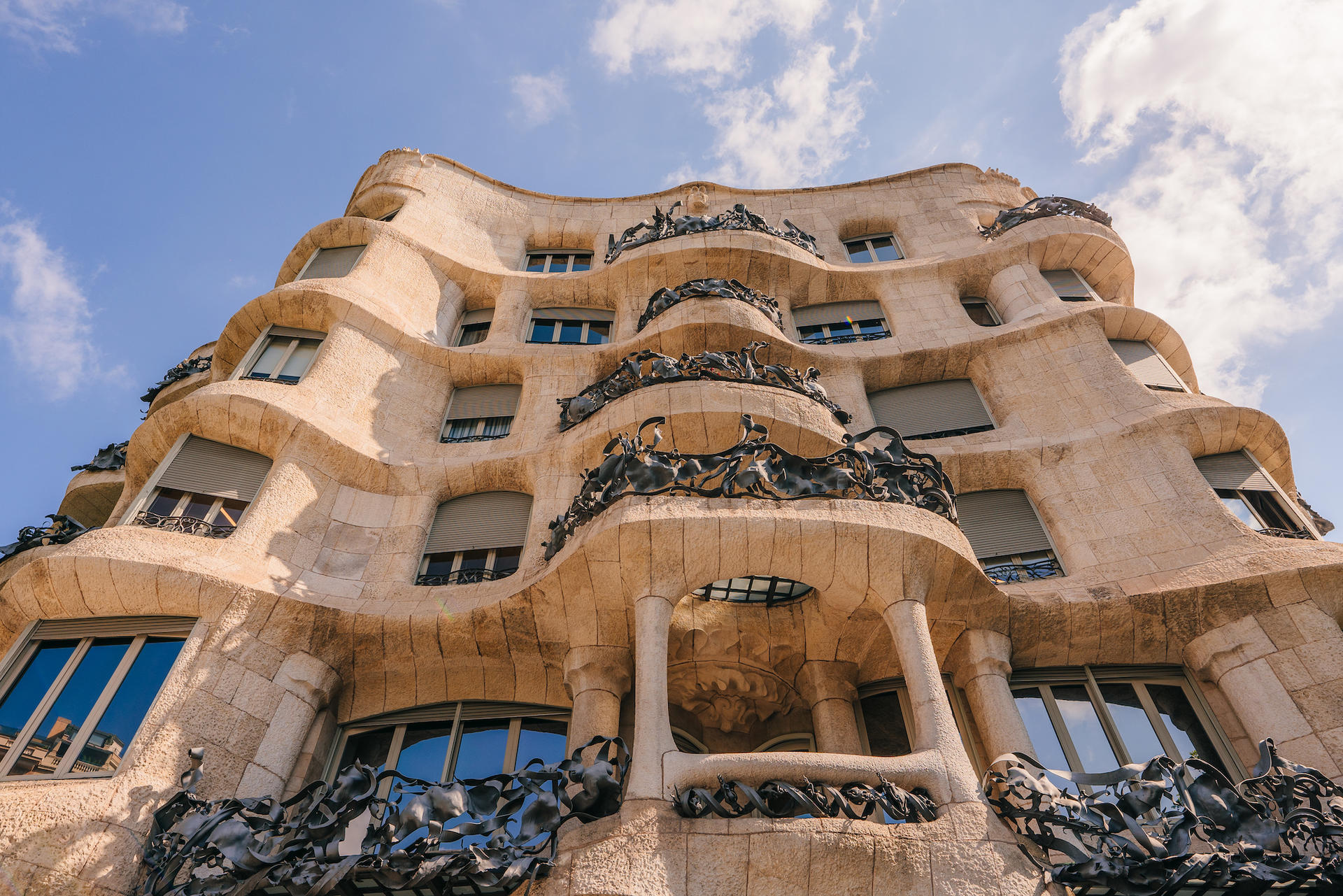 Barcelona: Private Old Town Walking, Helicopter and Boat Ride - Thumbnail 13
