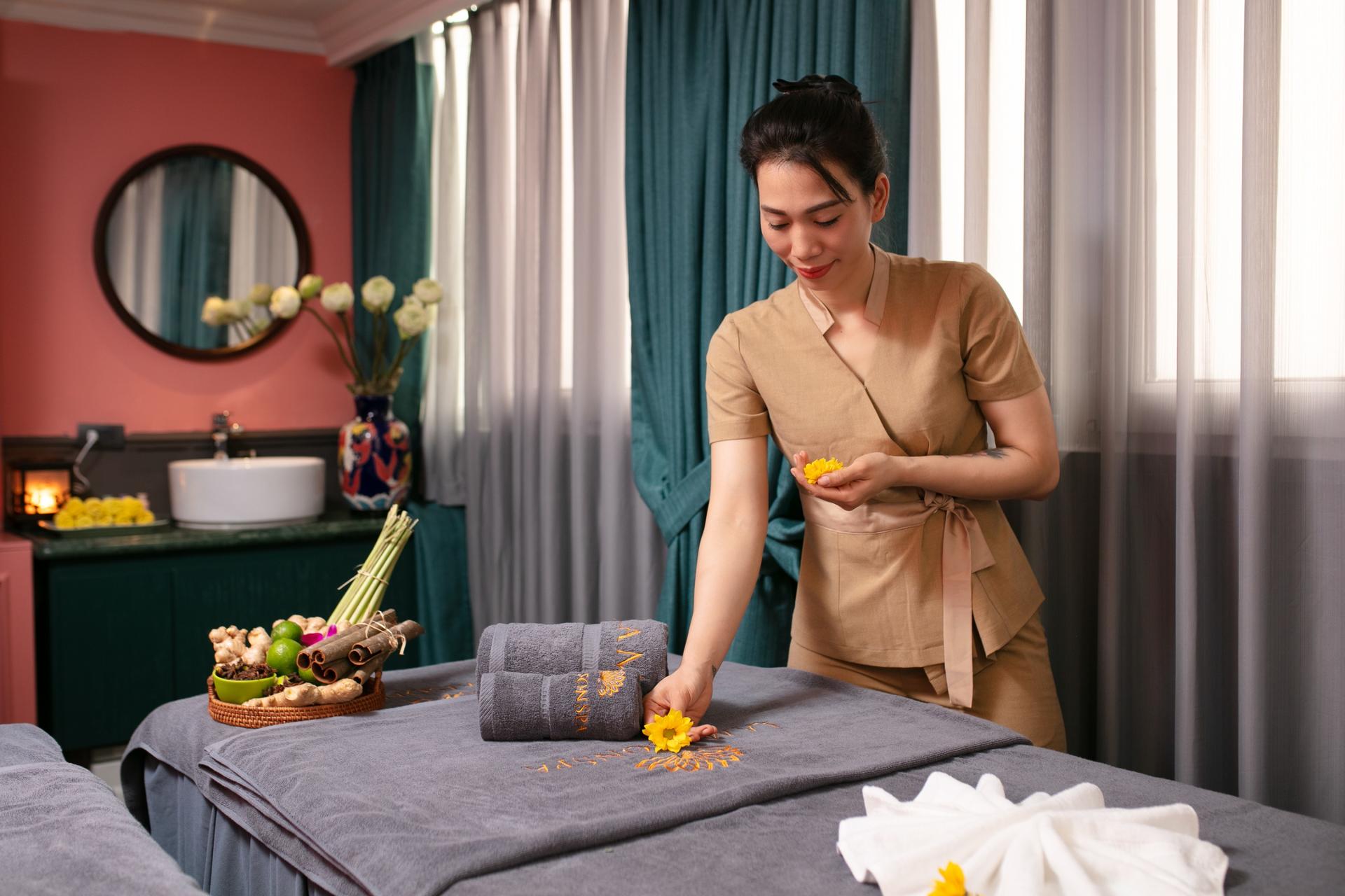 La Maison Spa Experience on Hang Trong Street, Hanoi - Thumbnail 4