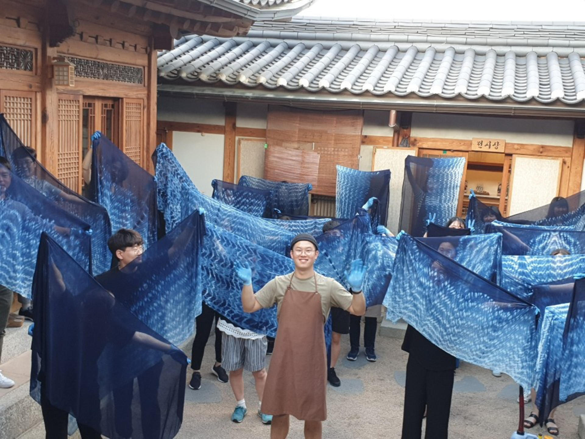 Seoul Traditional Natural Dyeing Product Making Experience - Thumbnail 5