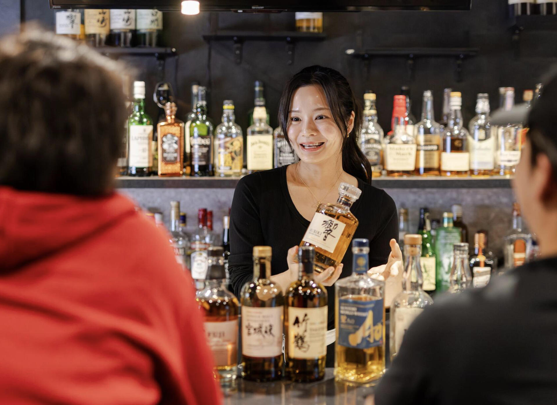 Tokyo: Japanese Whisky Tasting Experience: 10 Whiskies & 5 Snacks - Image 1
