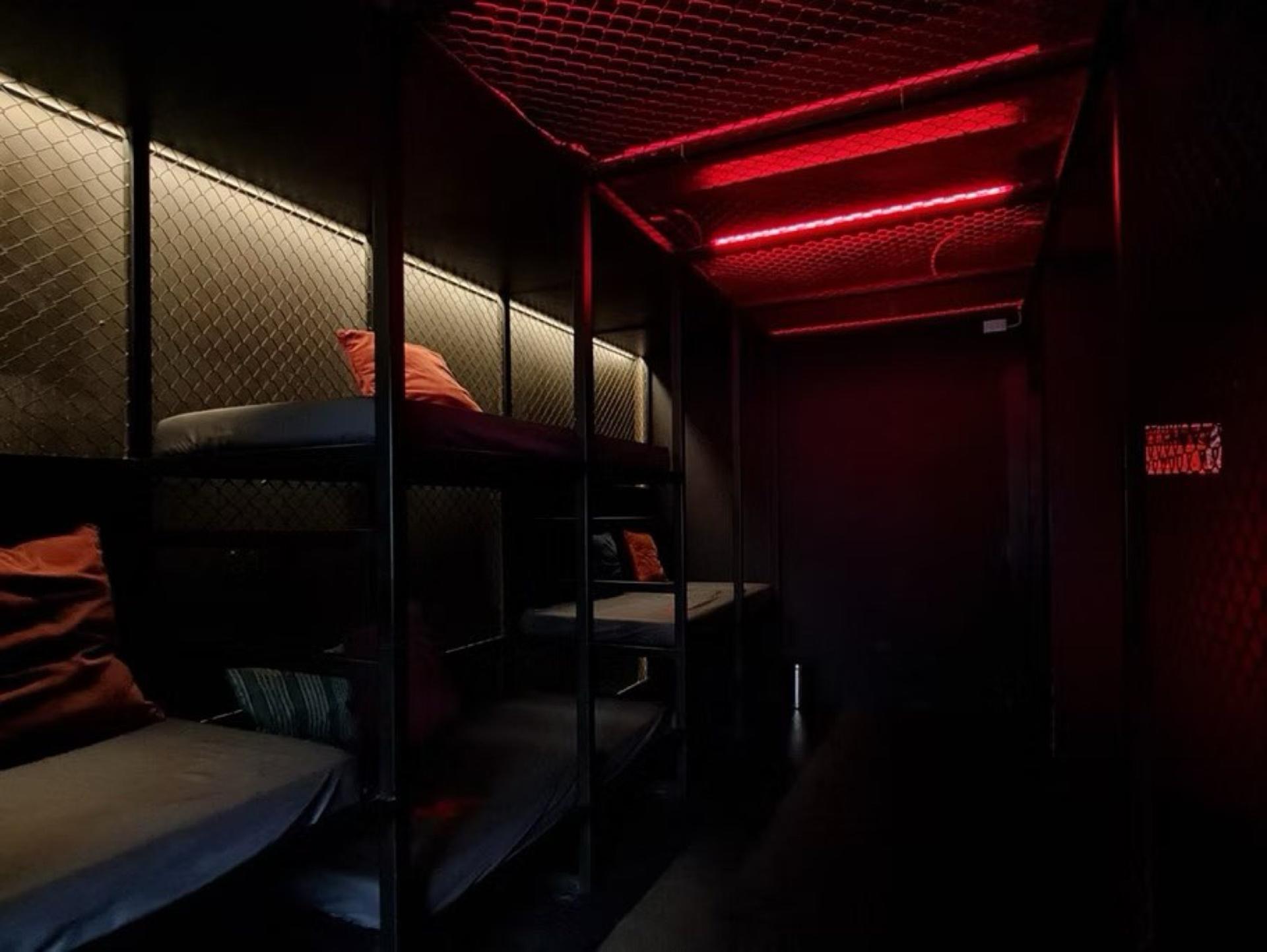 KRUBB Bangkok Social Club & Sauna (For Men) - Thumbnail 6