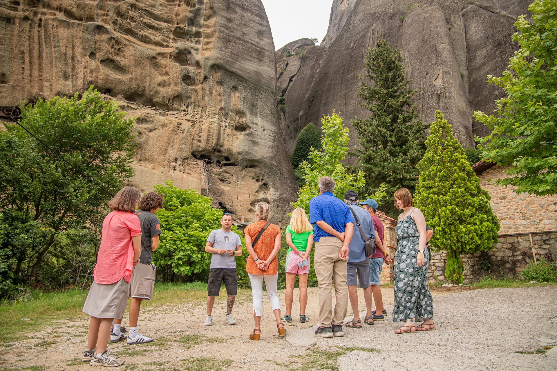 Midday monasteries and hidden caves bus tour in Meteora - Thumbnail 12