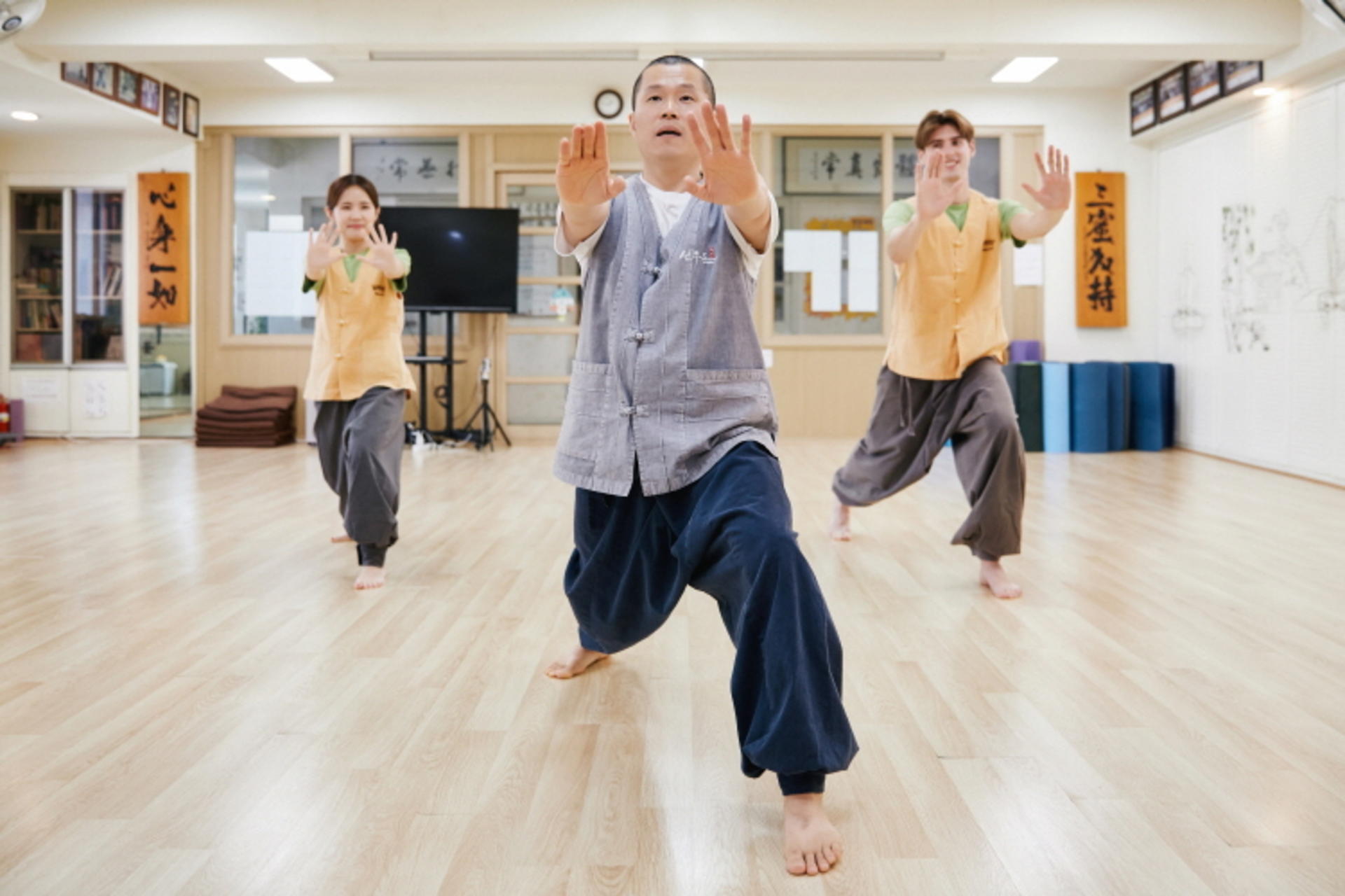 Seonmudo: Korean Healing Martial Arts & Moving Meditation in Seoul - Thumbnail 5