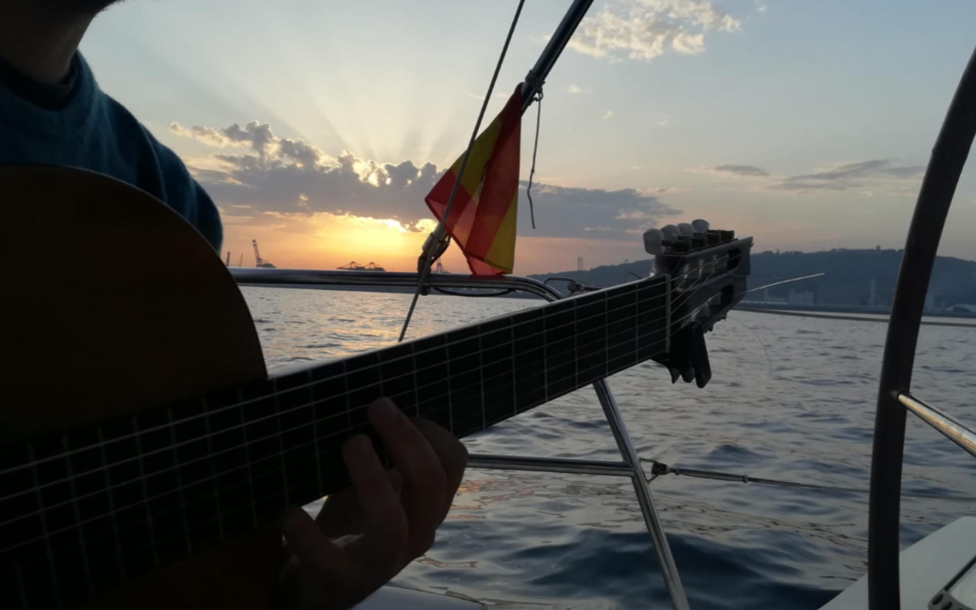 Sunset Sailing with Live Spanish Guitar or Saxophone - Thumbnail 3