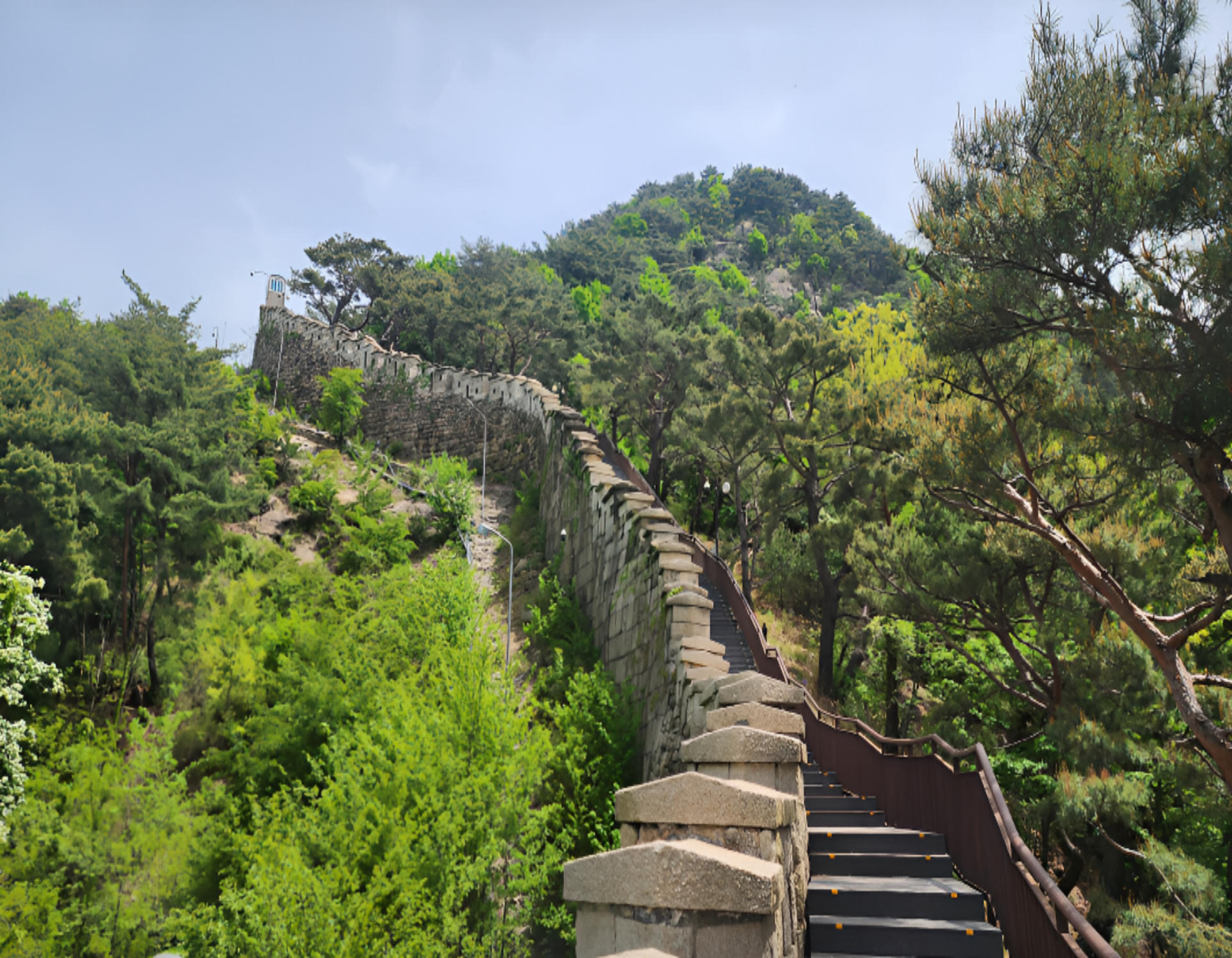 Seoul Bukak Mountain Hiking &  Gyeongbokgung Palace Ceremony Tour - Thumbnail 42
