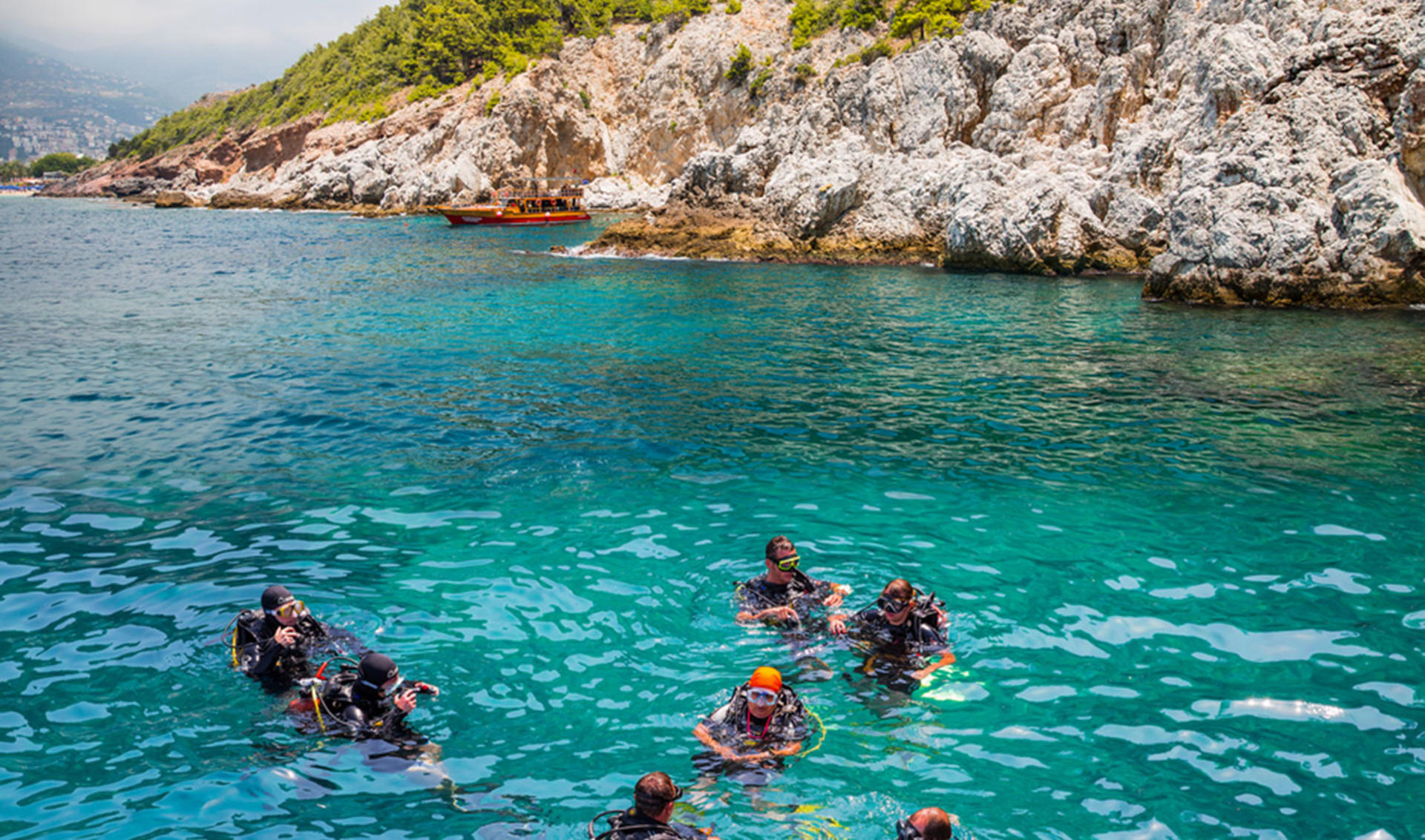 Scuba Diving in Kemer from Antalya - Thumbnail 8