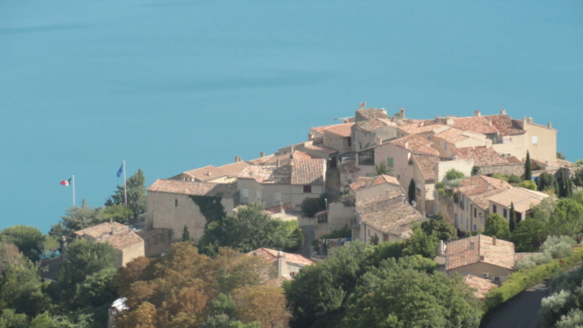 Moustiers-Sainte-Marie and Verdon Canyon Tour from Aix-en-Provence - Thumbnail 4