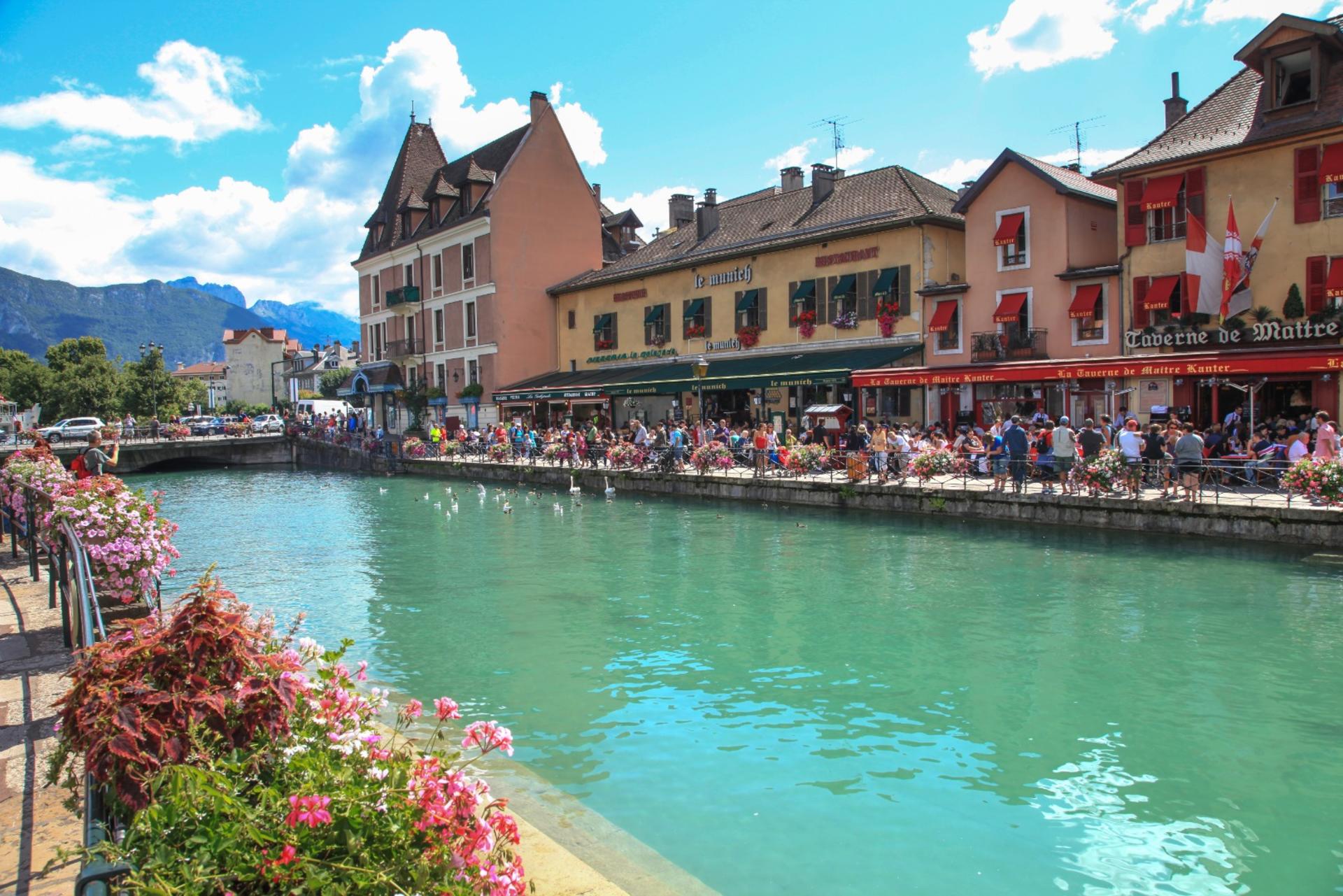 Annecy Half Day Tour from Geneva - Thumbnail 5
