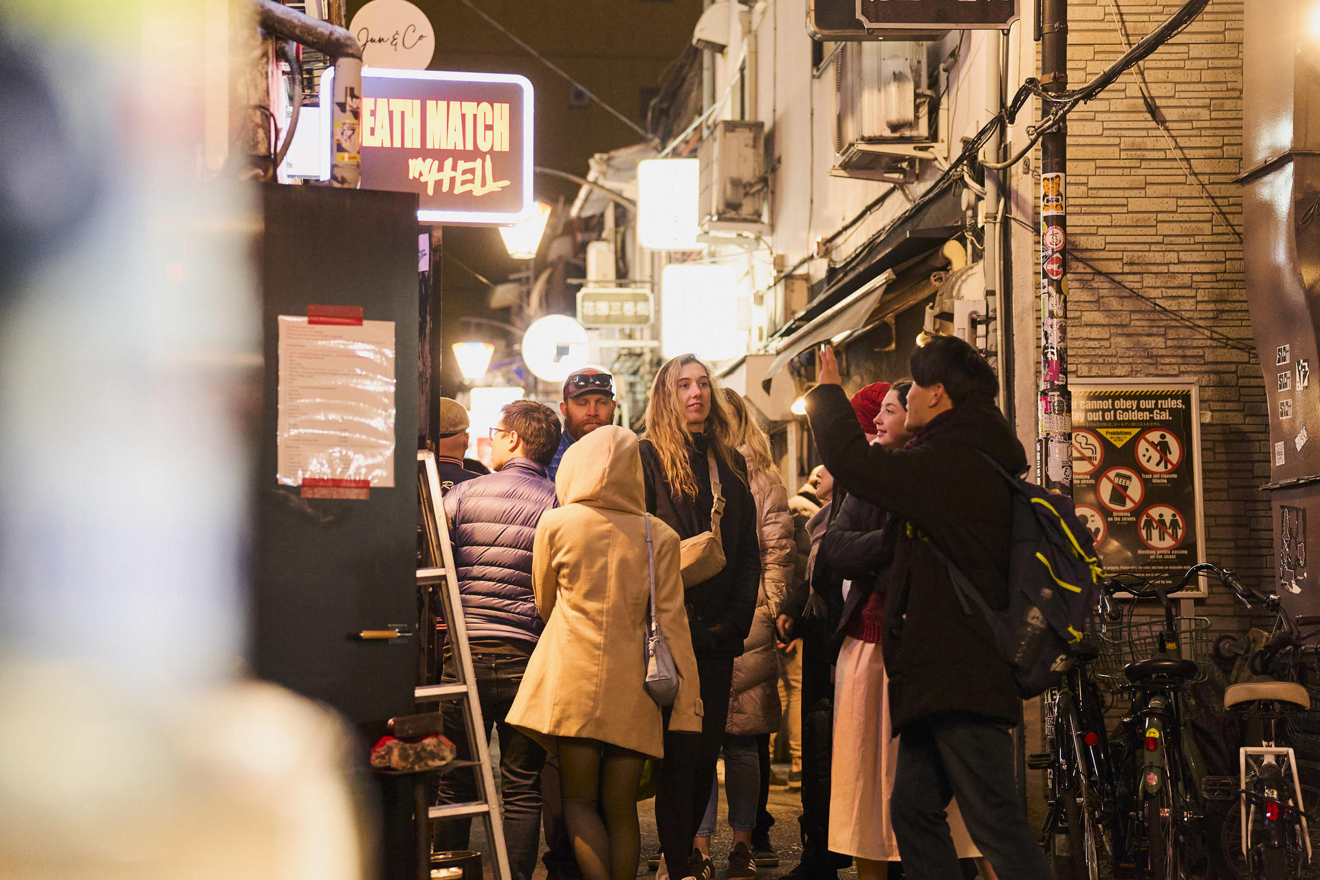Tokyo: Shinjuku Historical Walking Tour & Secret Backstreets - Thumbnail 12