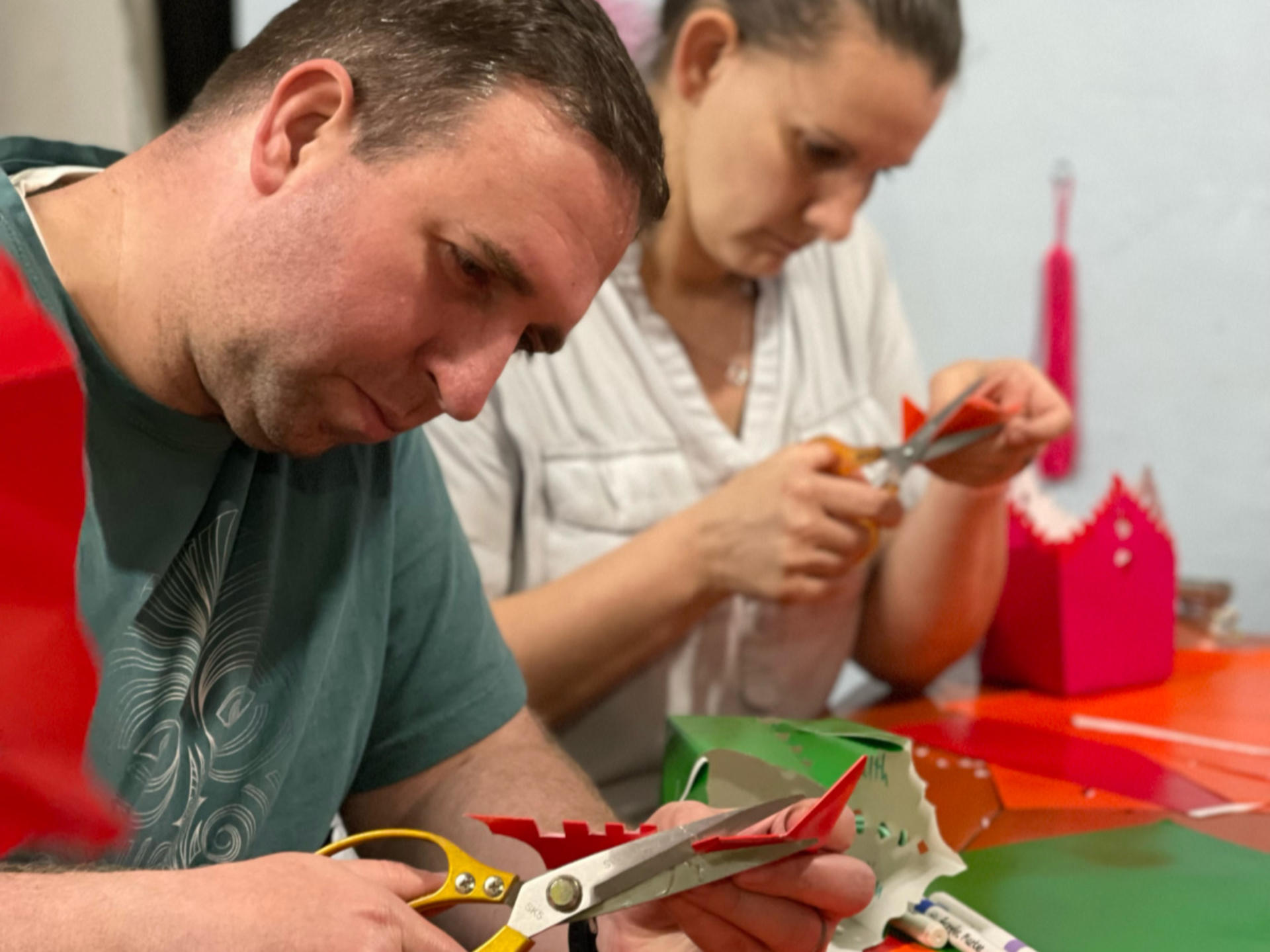 Hoi An Lantern Making Class & Lantern Boat Ride Experience - Thumbnail 10