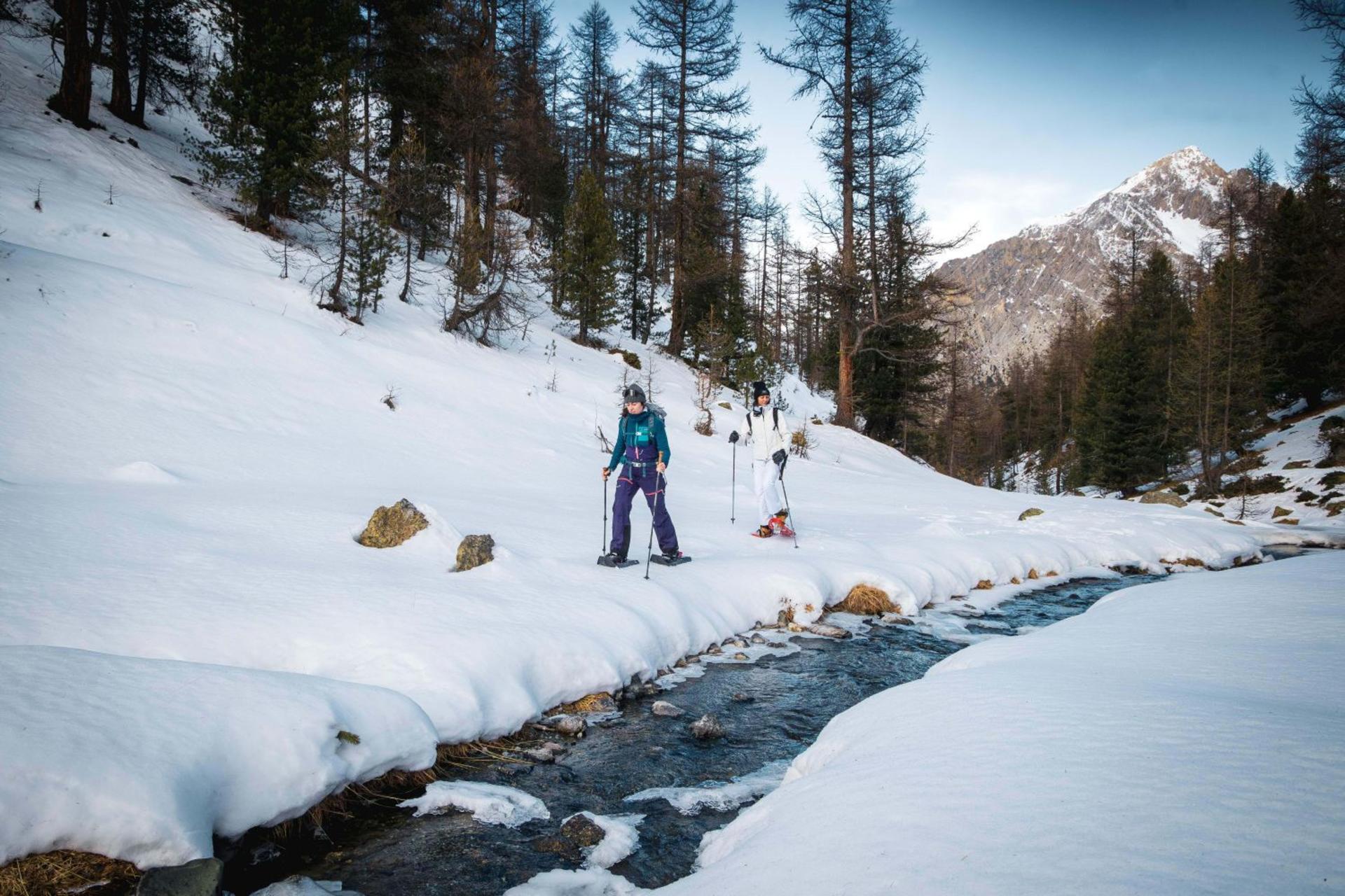 Panoramic snowshoeing in Bousson: one hour from Turin - Thumbnail 12