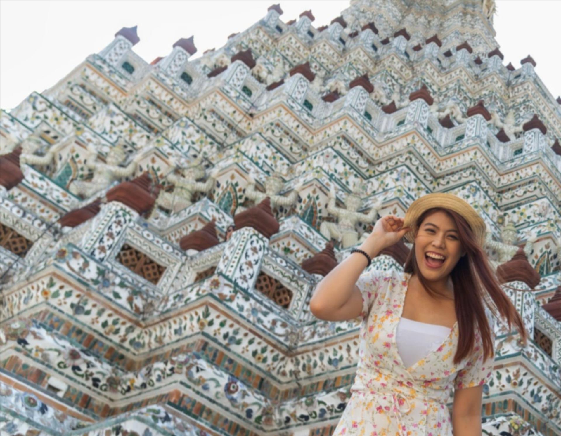 Bangkok Grand Palace Wat Arun Half-Day Guided Tour with Boat - Image 1