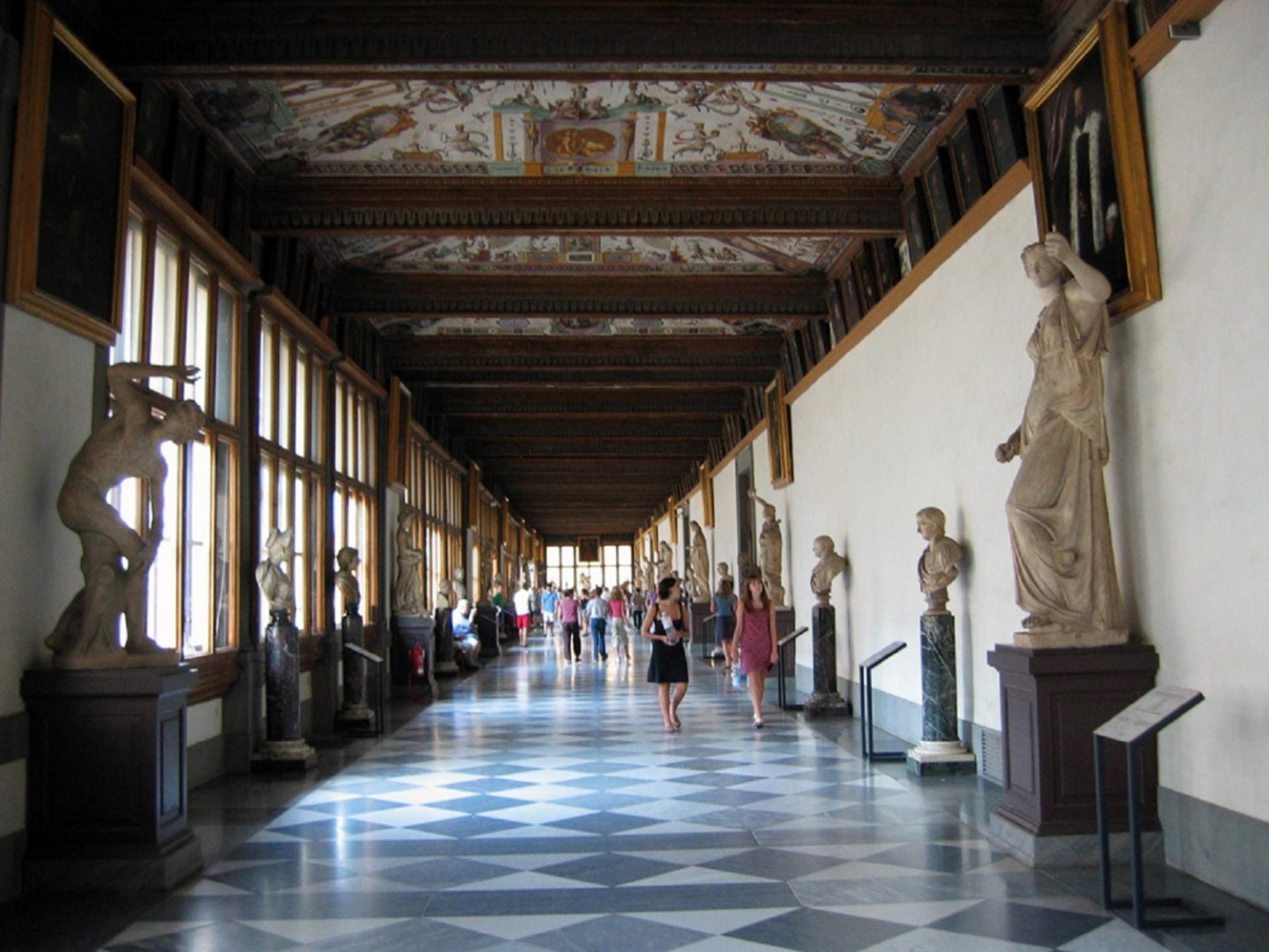 Uffizi Gallery Guided Tour with Skip-the-Line Ticket - Thumbnail 2
