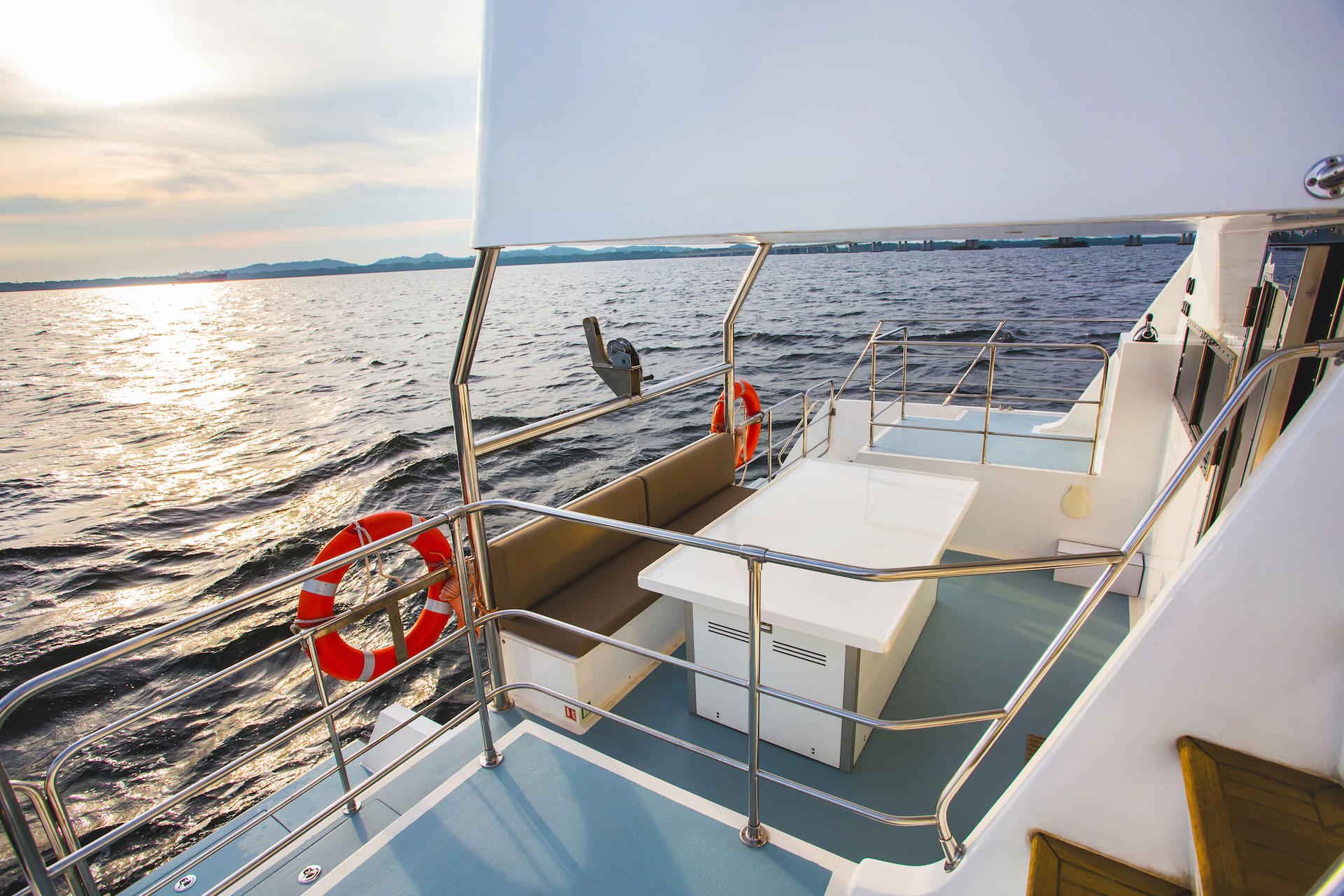 Southern Islands Yacht Charter on Maximum by Valencia Yachts - Thumbnail 2