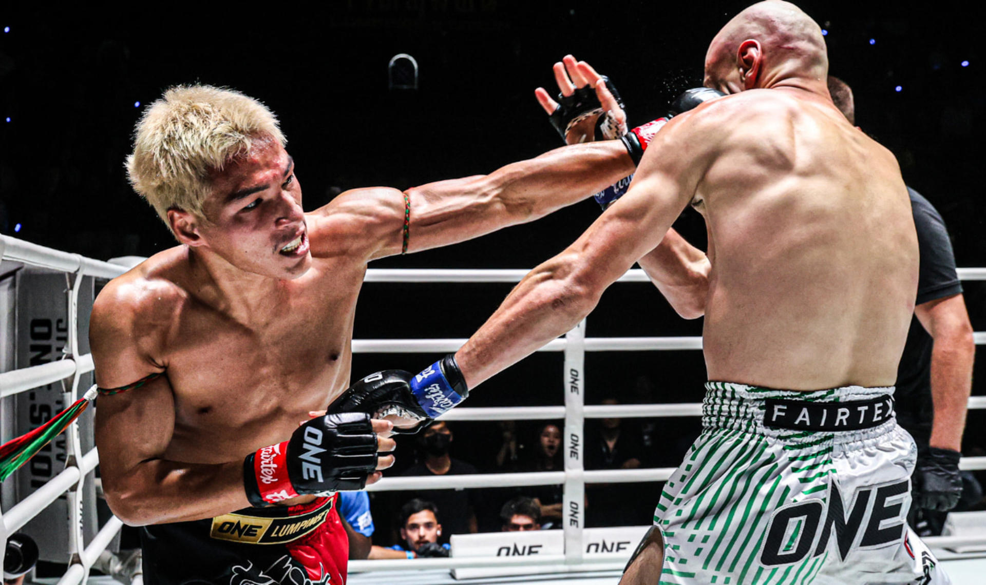 [Official] ONE FRIDAY FIGHTS & THE INNER CIRCLE in Bangkok - Thumbnail 3