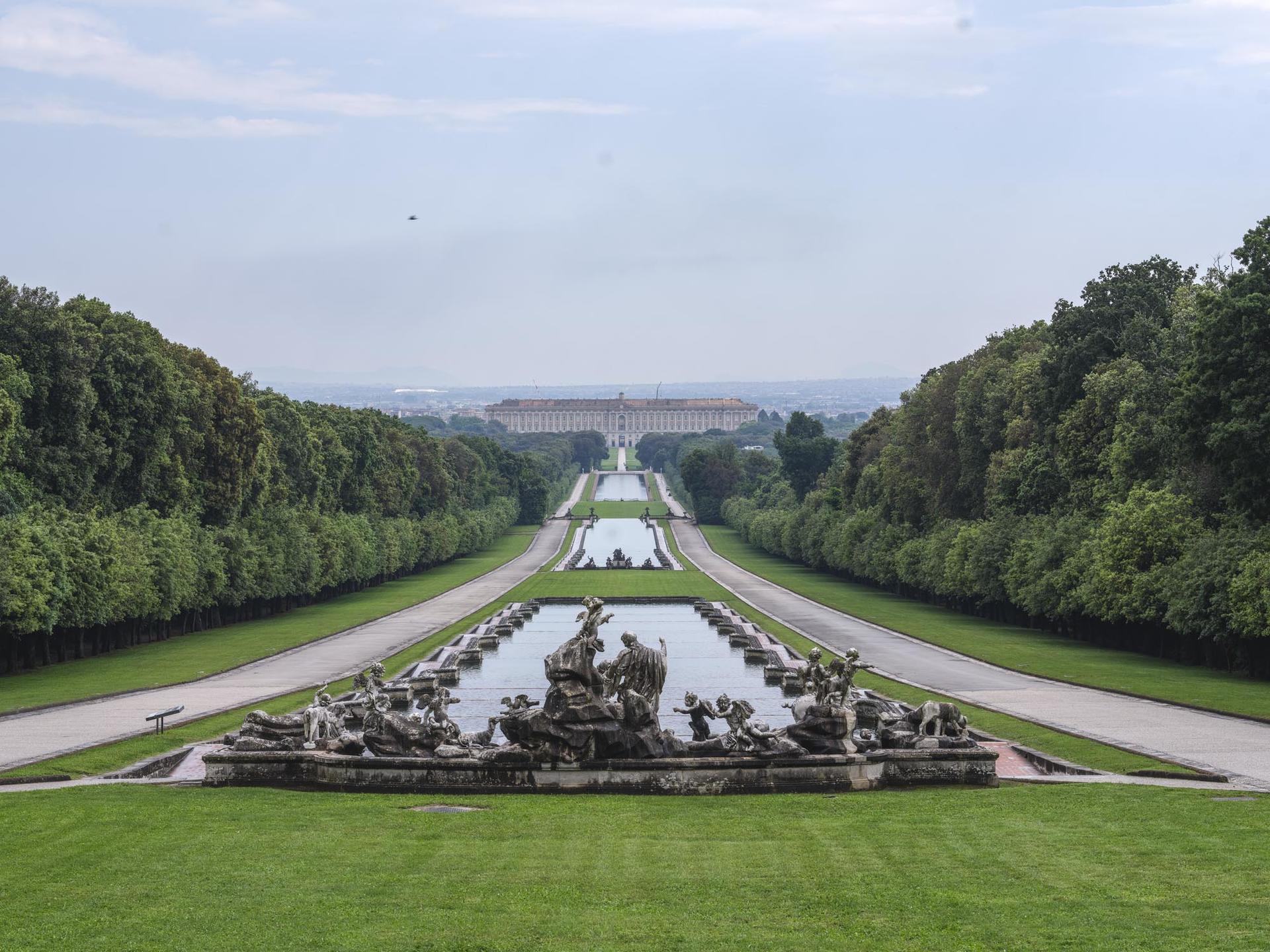 Caserta Royal Palace with transport from Naples  - Thumbnail 6