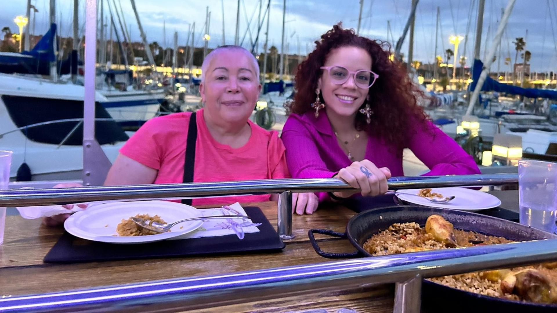 Private evening cruise with dining experience in Valencia - Thumbnail 5