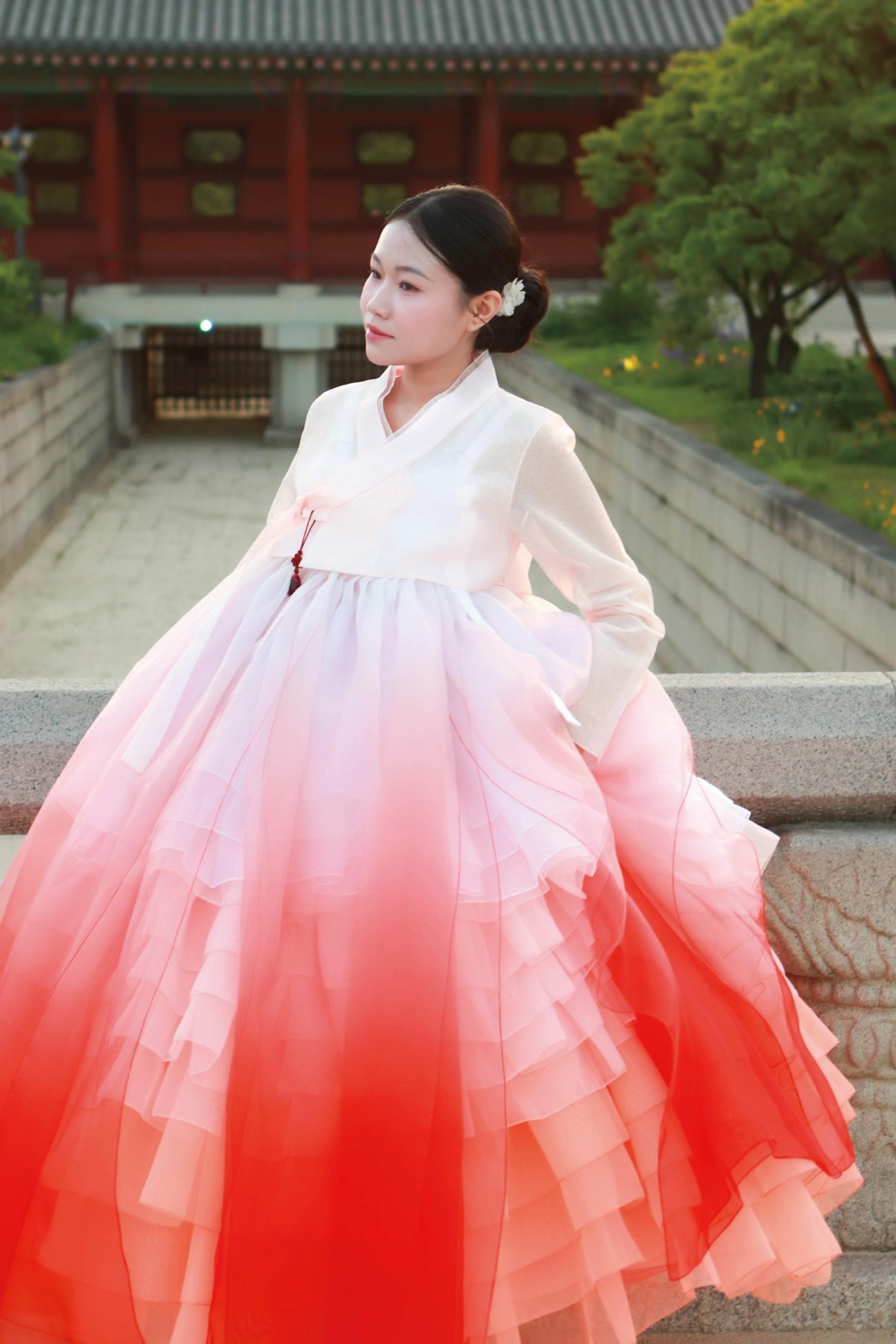 Hanbok Rental with Hairstyling & Accessories at Hanbokgirls - Thumbnail 129