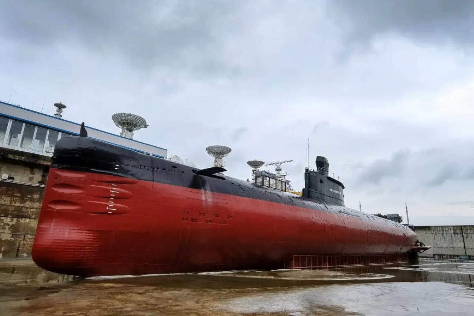 Shanghai Submarine Exhibition Hall Tickets - Image 1
