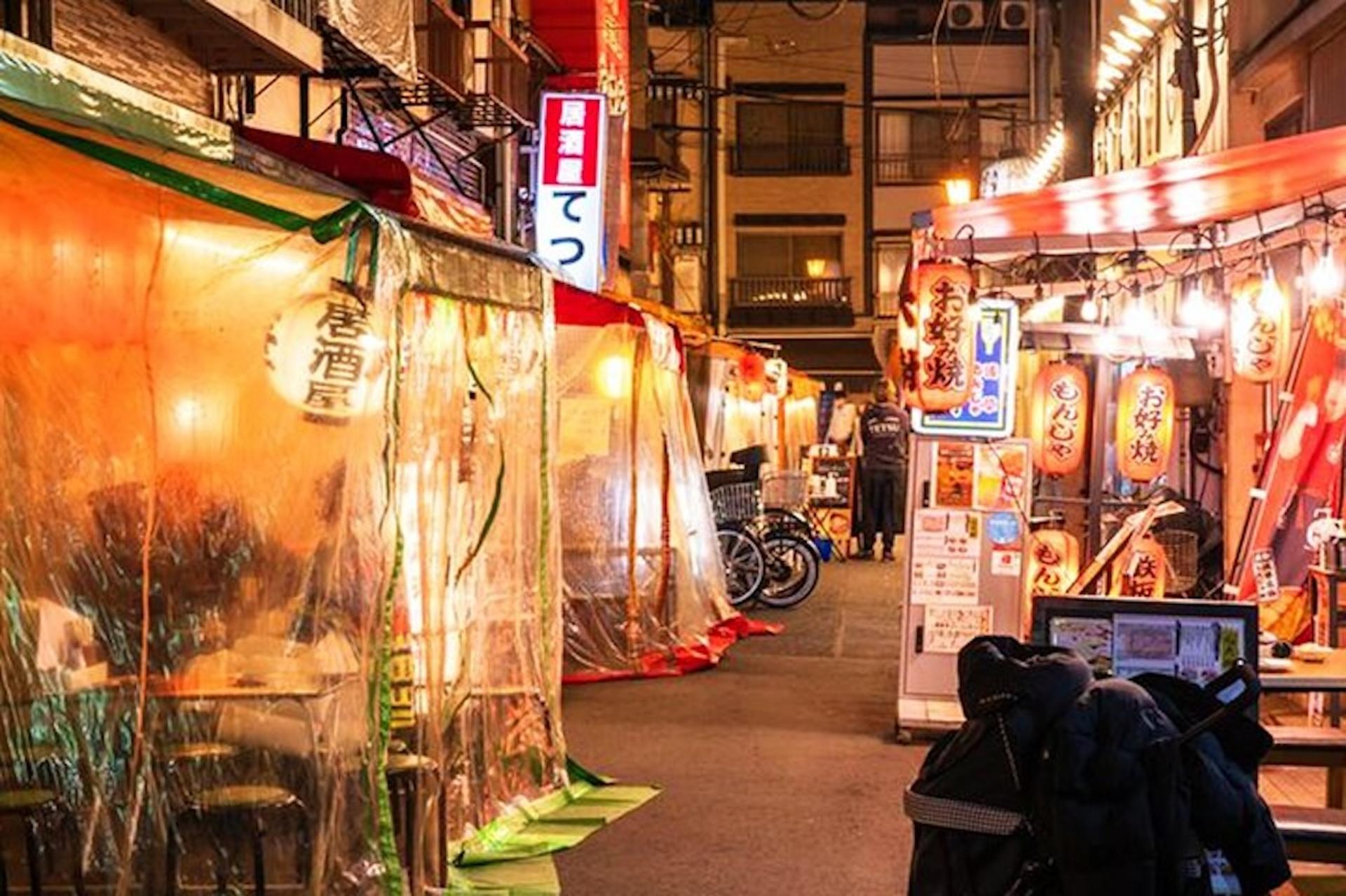 Asakusa: Guided Food Tour with 12 Dishes at 4 Local Eateries - Thumbnail 16